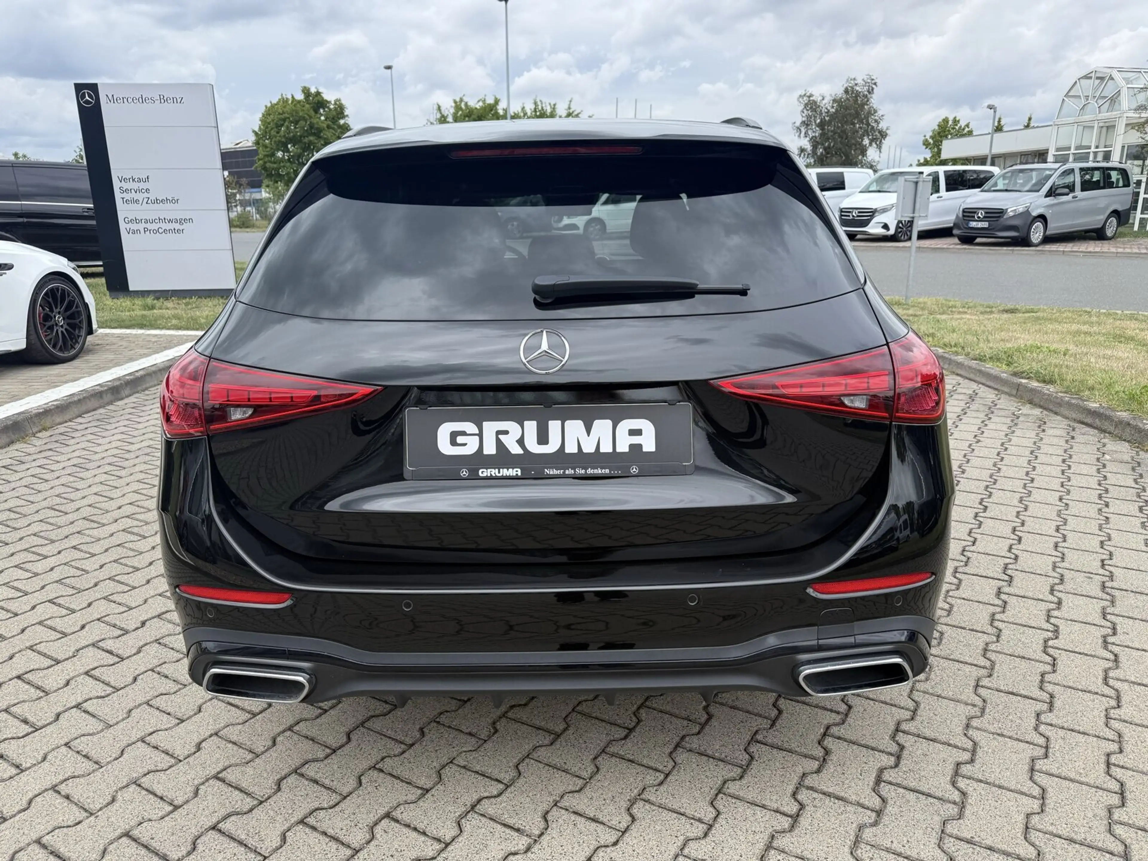Mercedes-Benz C 300 C 300 e T-Modell AMG*Pano*Digi*HeadUp*Memory*360 — photo 6