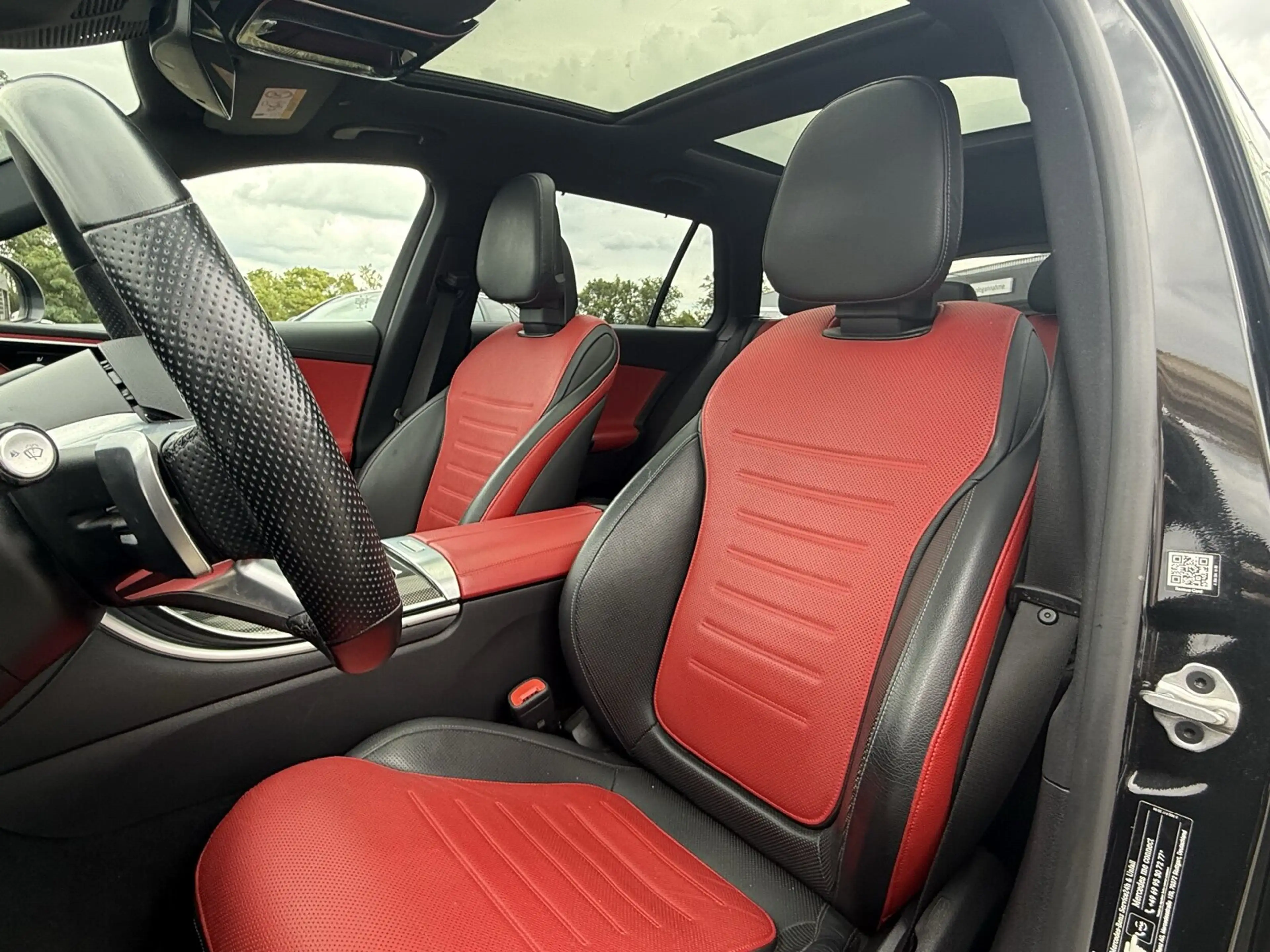 Mercedes-Benz C 300 C 300 e T-Modell AMG*Pano*Digi*HeadUp*Memory*360 — photo 14