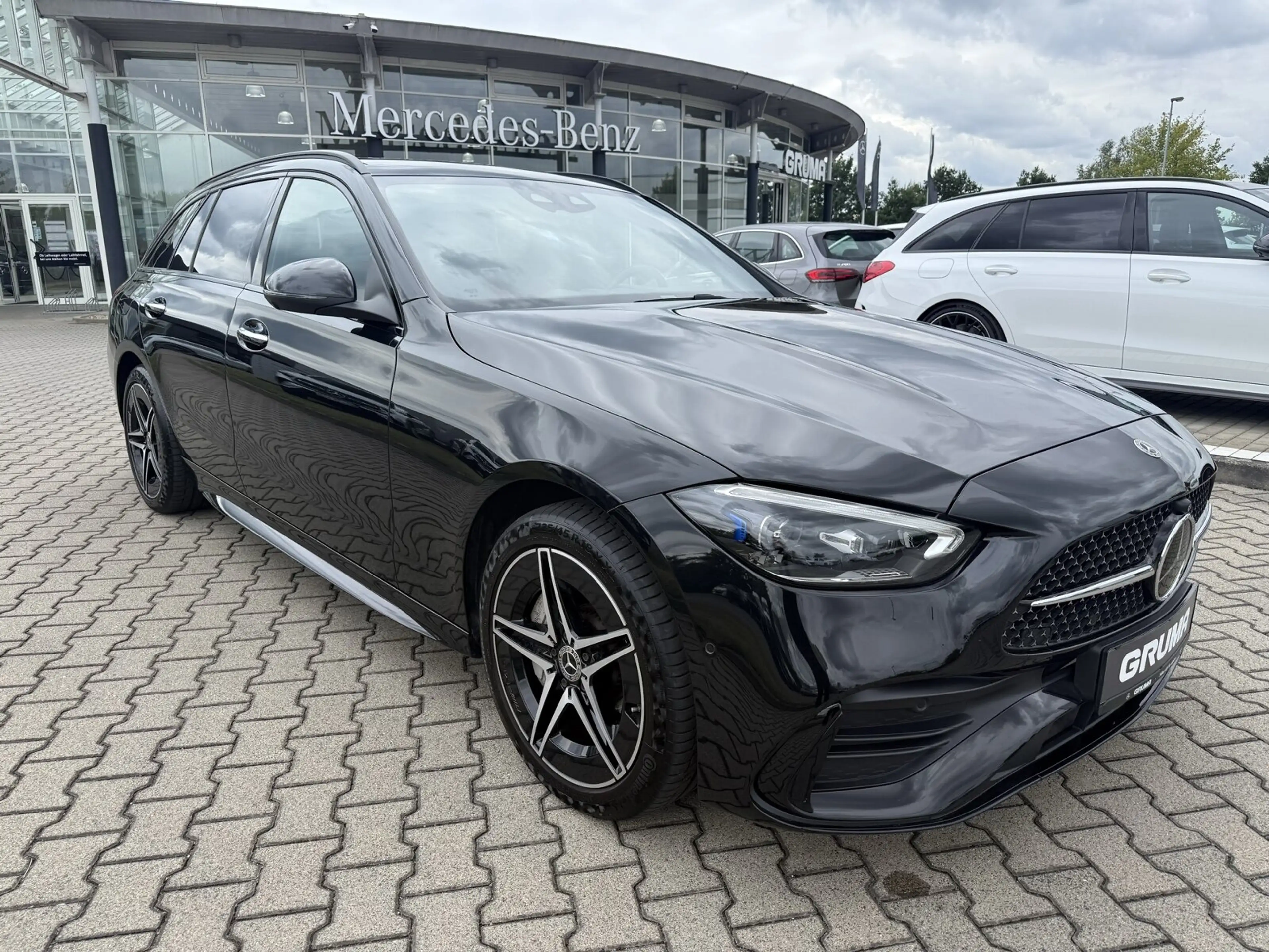 Mercedes-Benz C 300 C 300 e T-Modell AMG*Pano*Digi*HeadUp*Memory*360 — photo 3