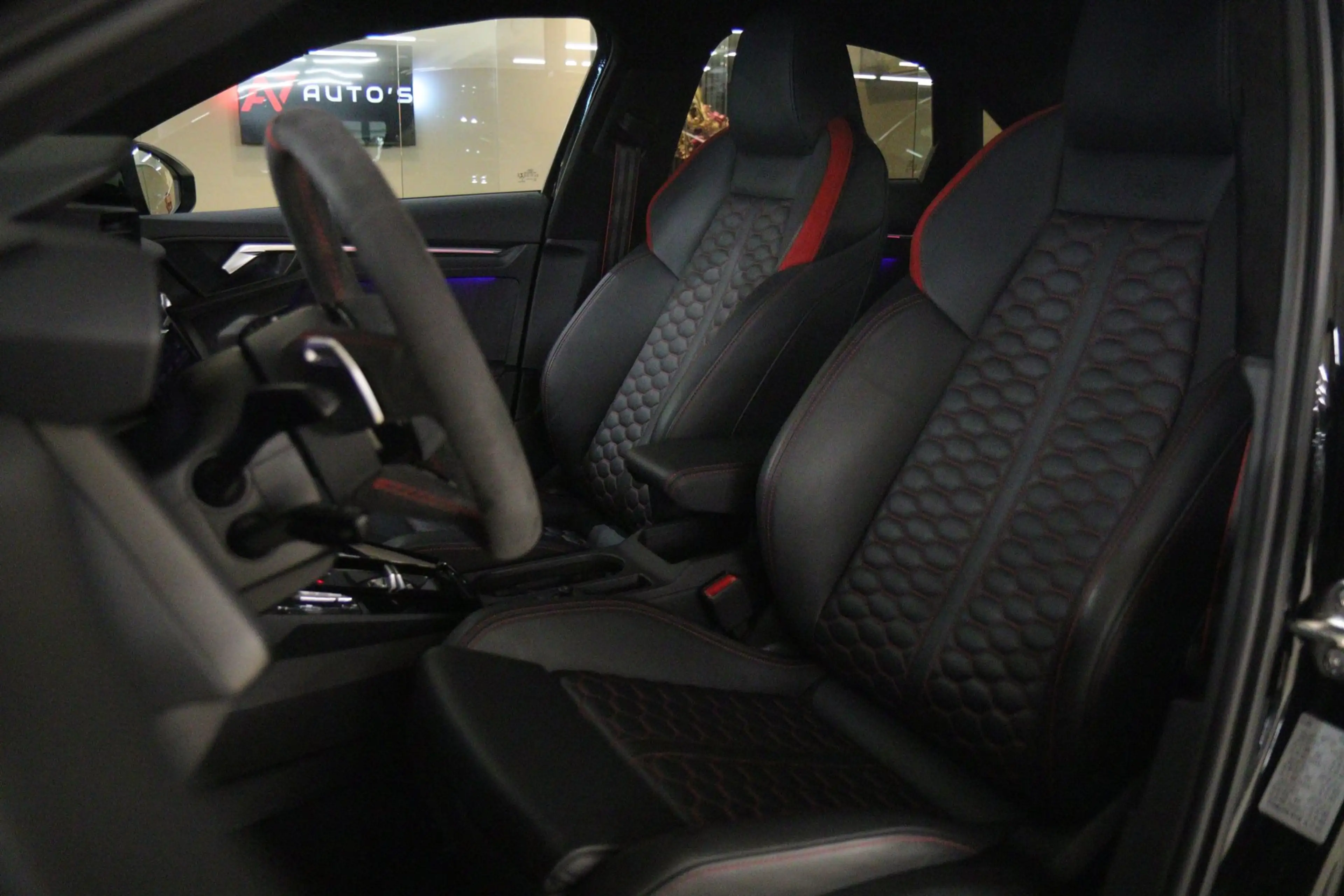 Audi RS3 Limousine 2.5 TFSI RS 3 quattro PANO/400PK/PERFORM — photo 10