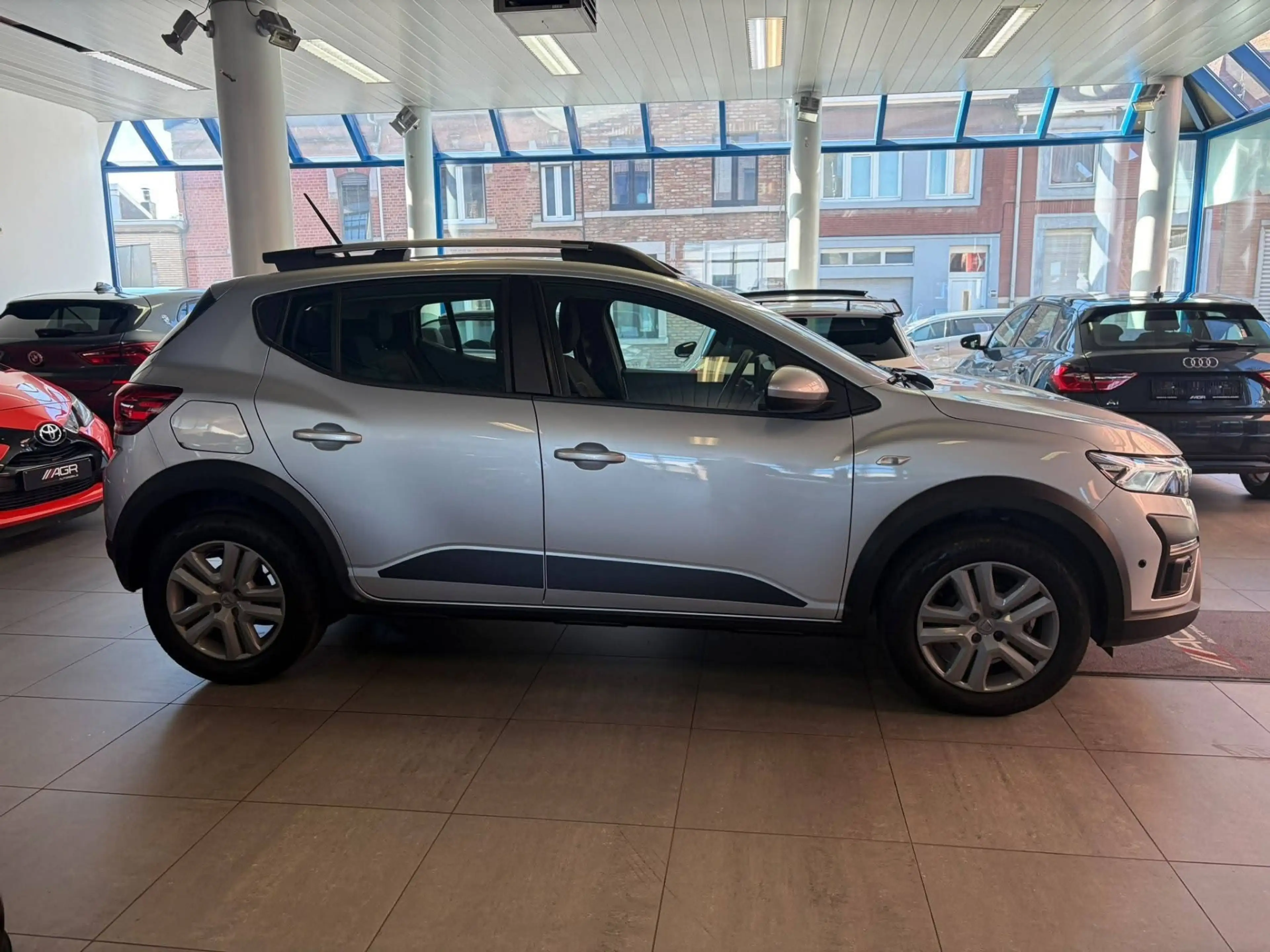 Dacia Sandero DACIA SANDERO STEPWAY GARANTIE — photo 4