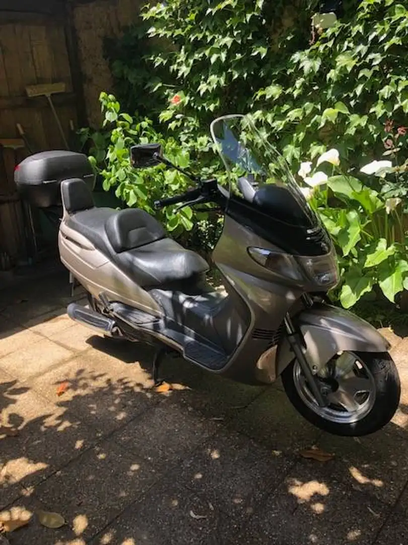 Suzuki Burgman 250 AN250X Y4H Gris - 1