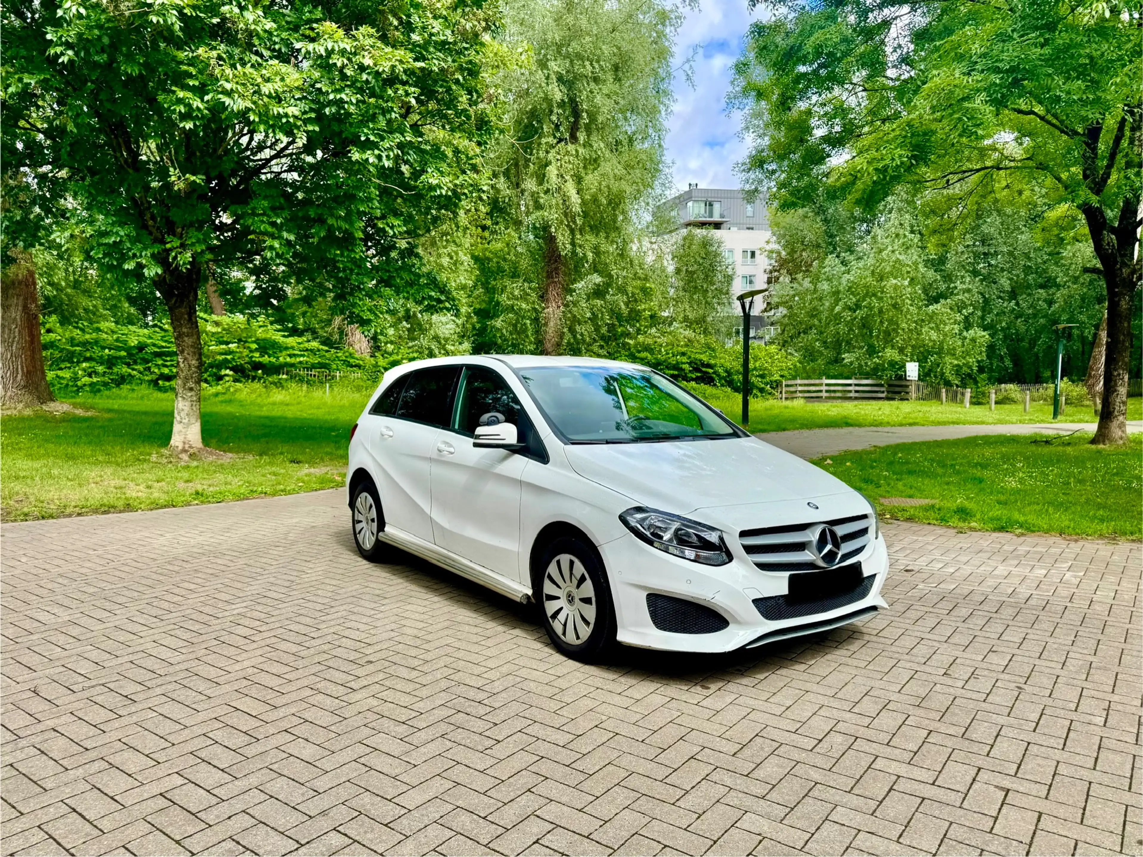 Mercedes-Benz B 220 B 220 CDI — photo 6