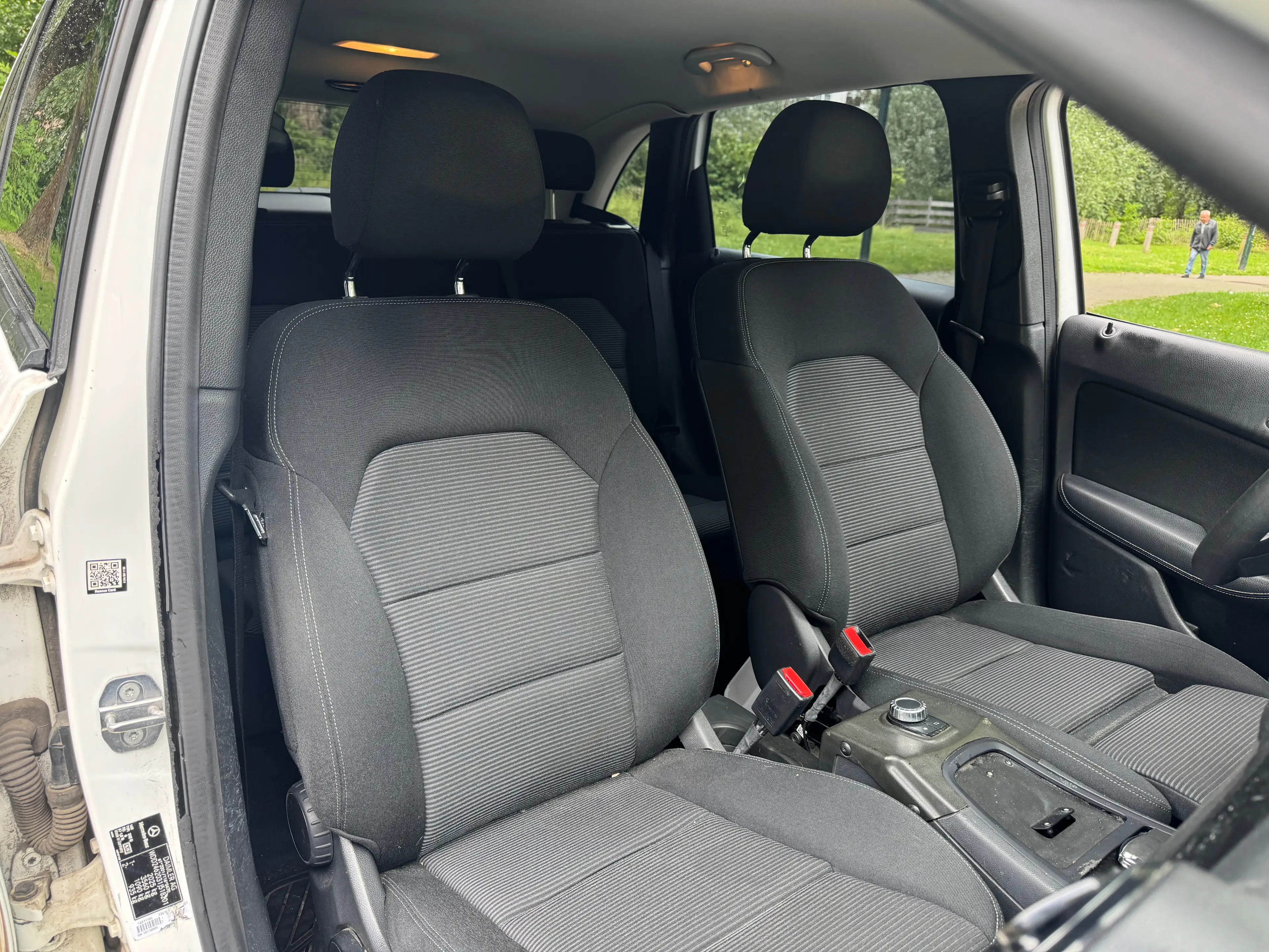 Mercedes-Benz B 220 B 220 CDI — photo 12