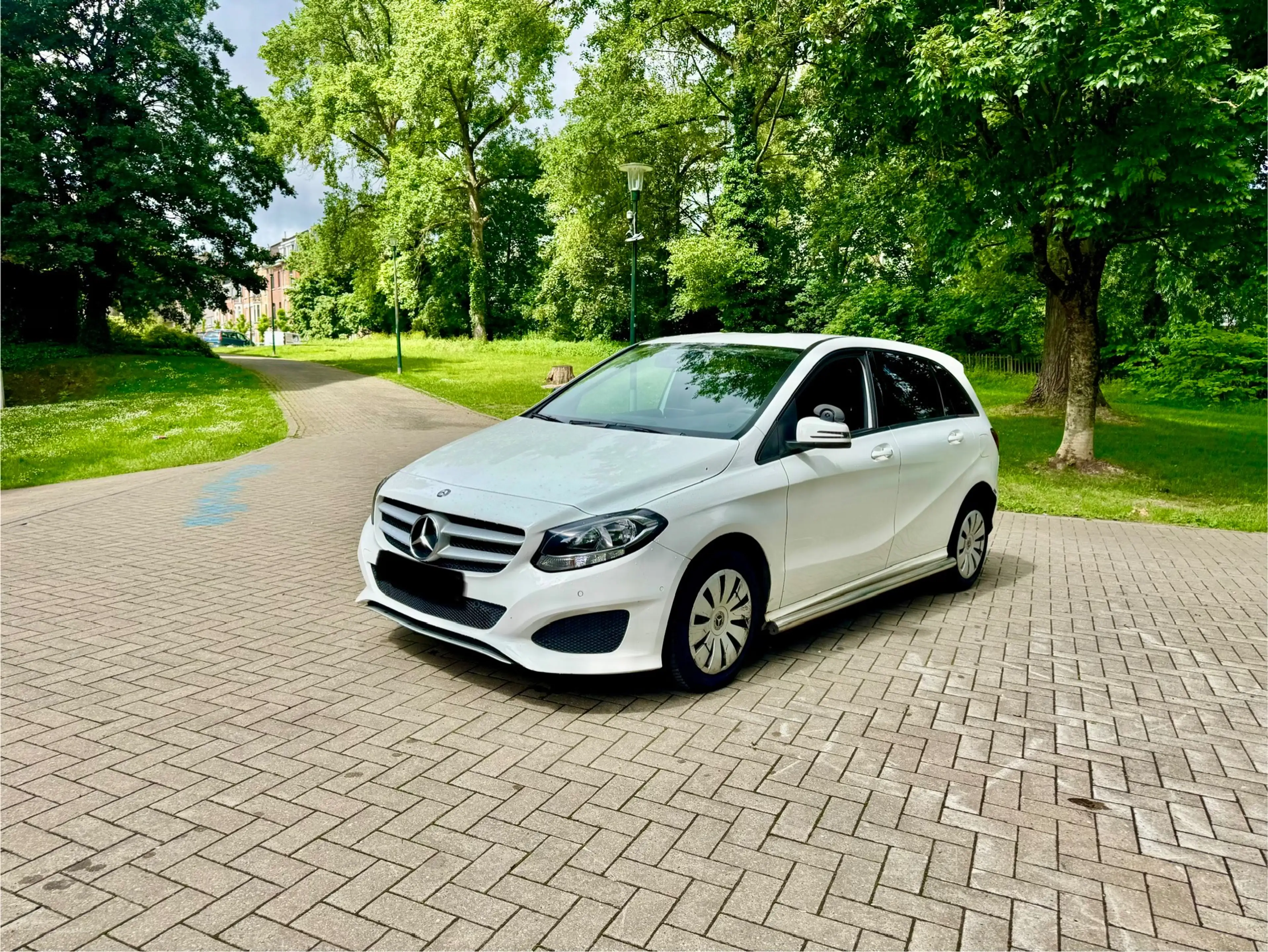 Mercedes-Benz B 220 B 220 CDI