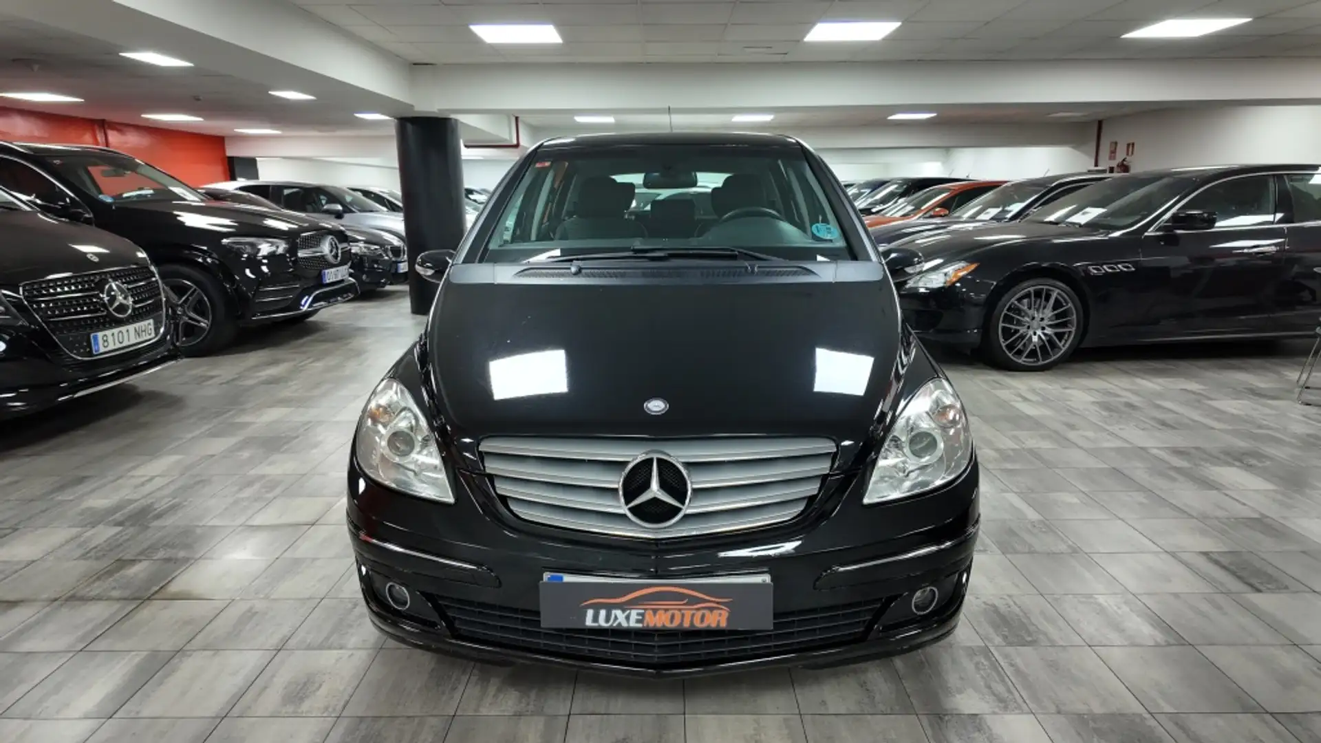 Mercedes-Benz B 200 Autotronic Negro - 2