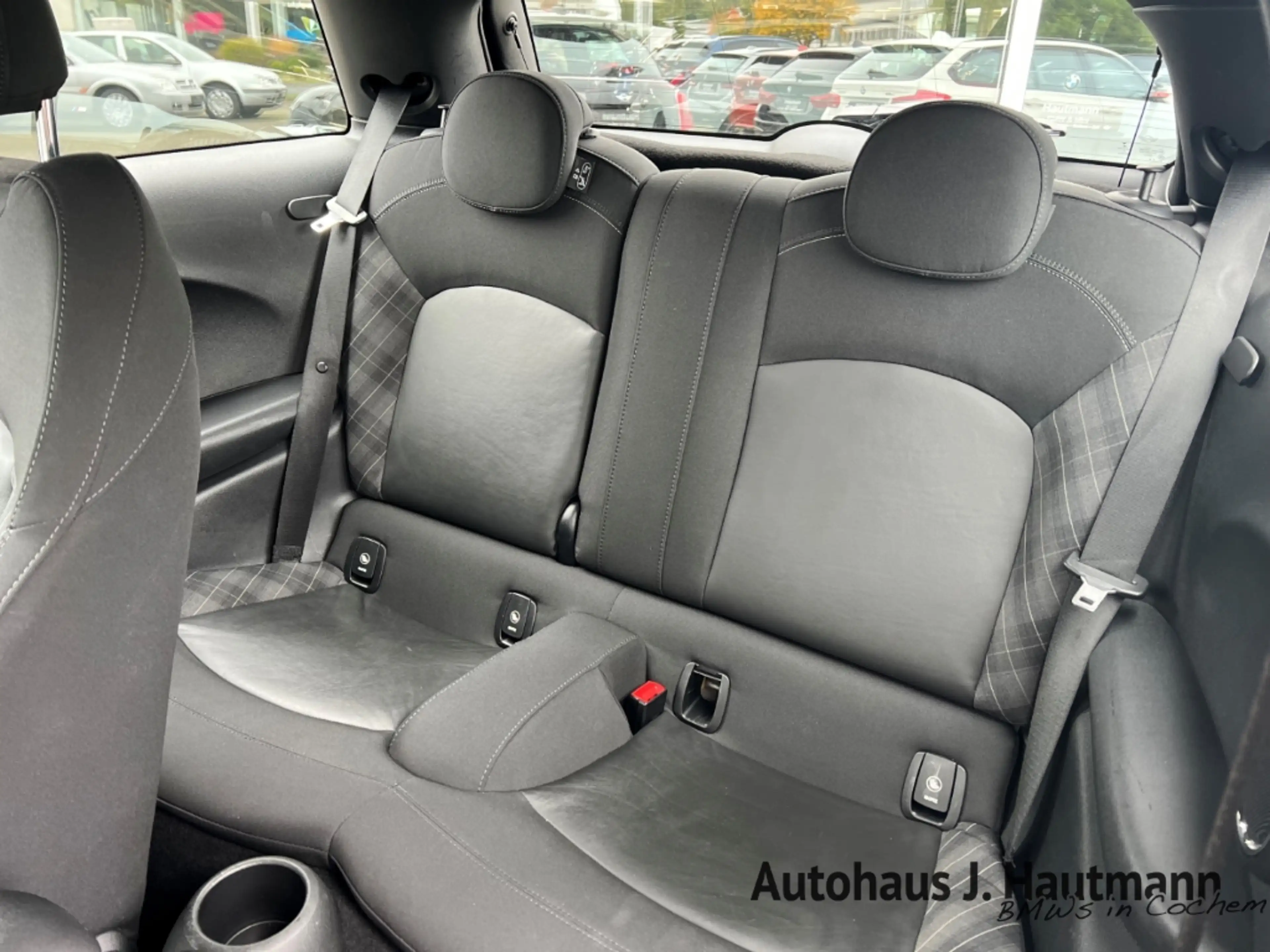 MINI Cooper +2.HAND+CHILI+NAVI+TEMPO+PDC+LM17''+ — photo 12