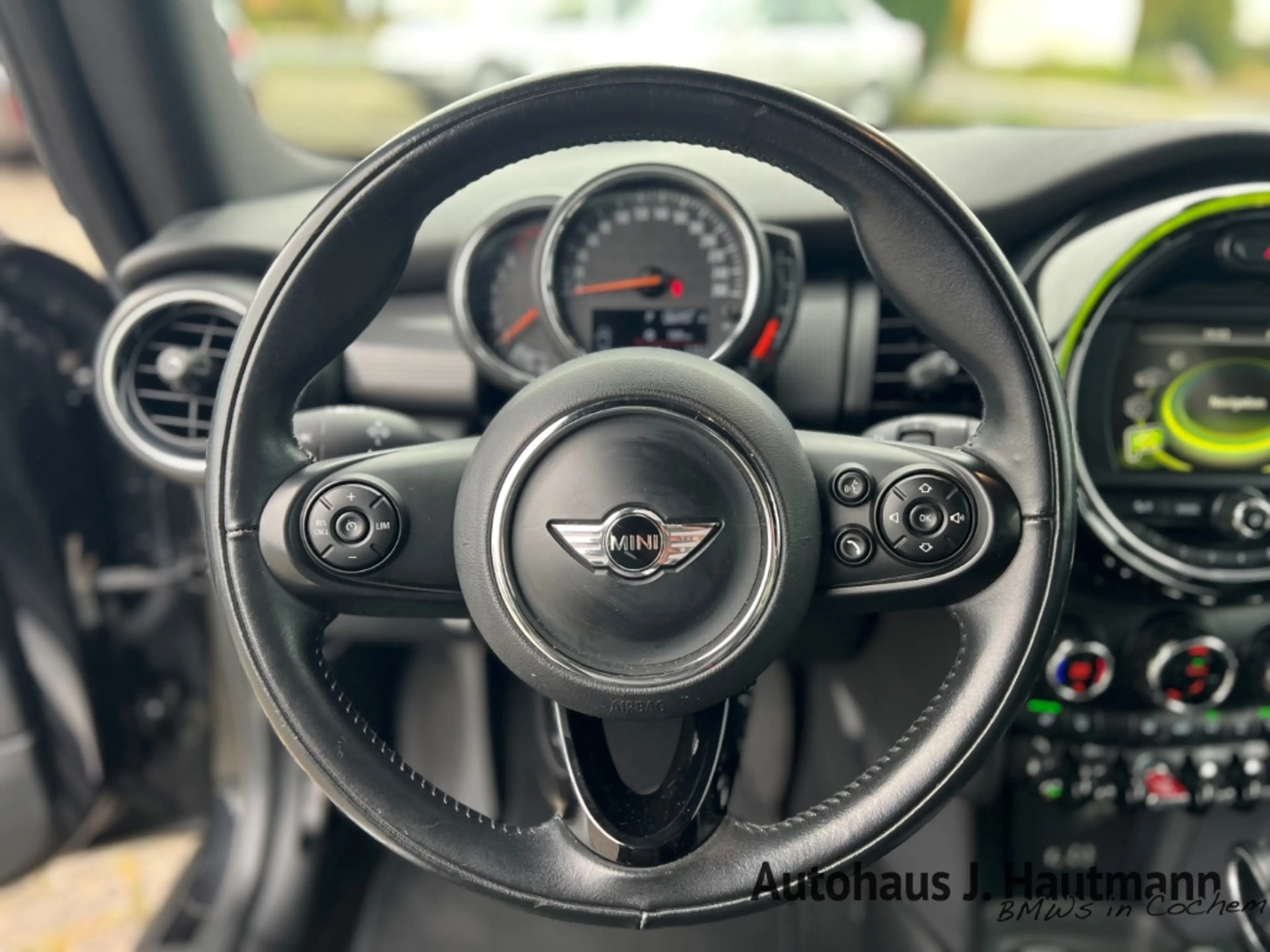 MINI Cooper +2.HAND+CHILI+NAVI+TEMPO+PDC+LM17''+ — photo 13