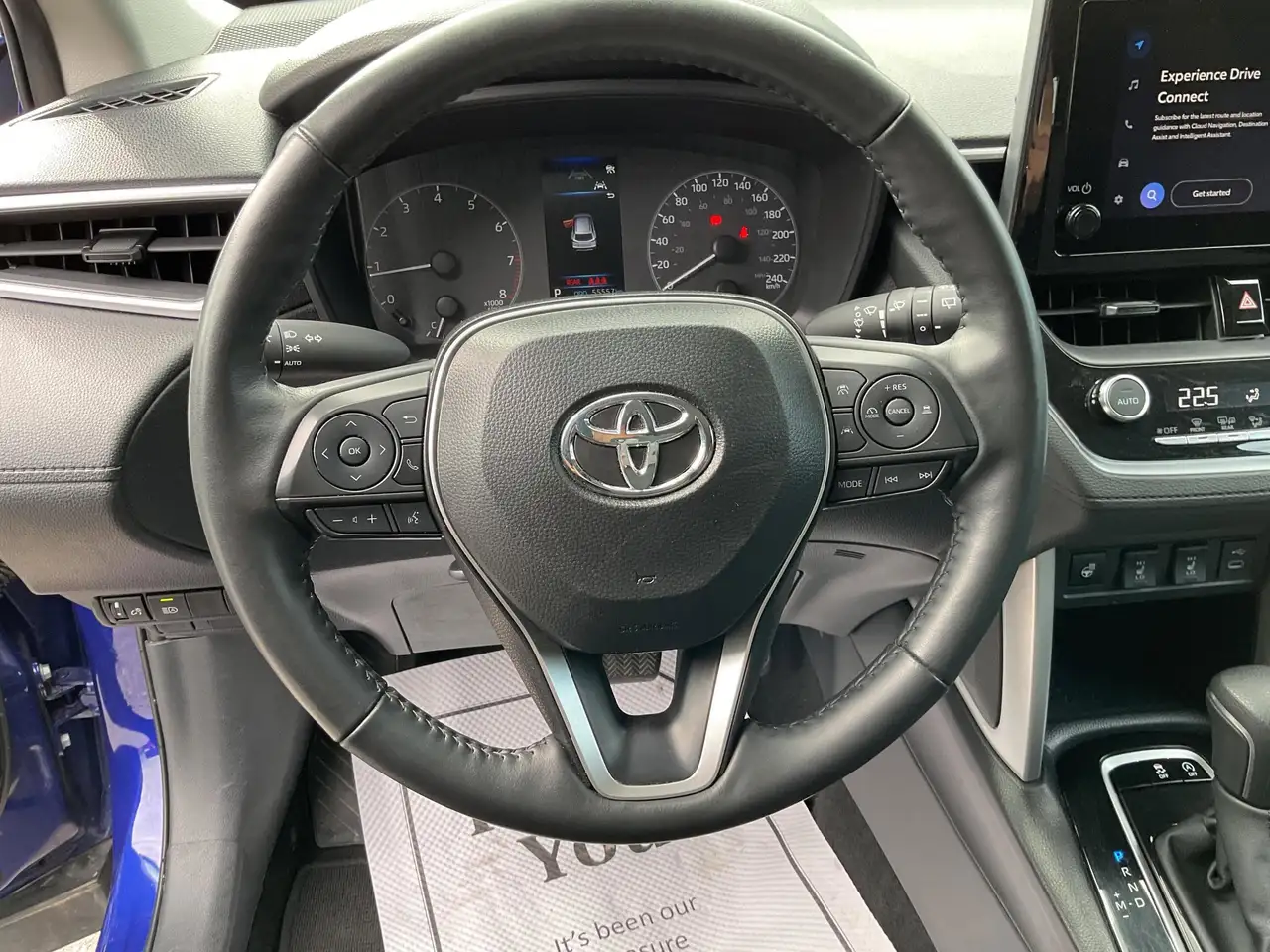 Toyota Corolla Cross photo Toyota Corolla Cross