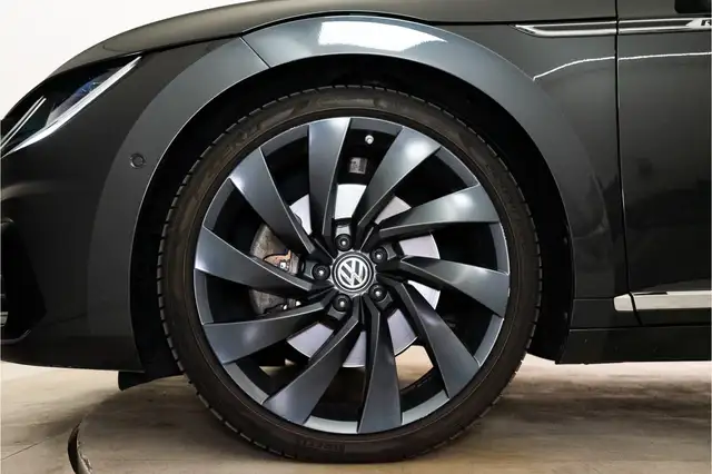 Volkswagen Arteon view 14