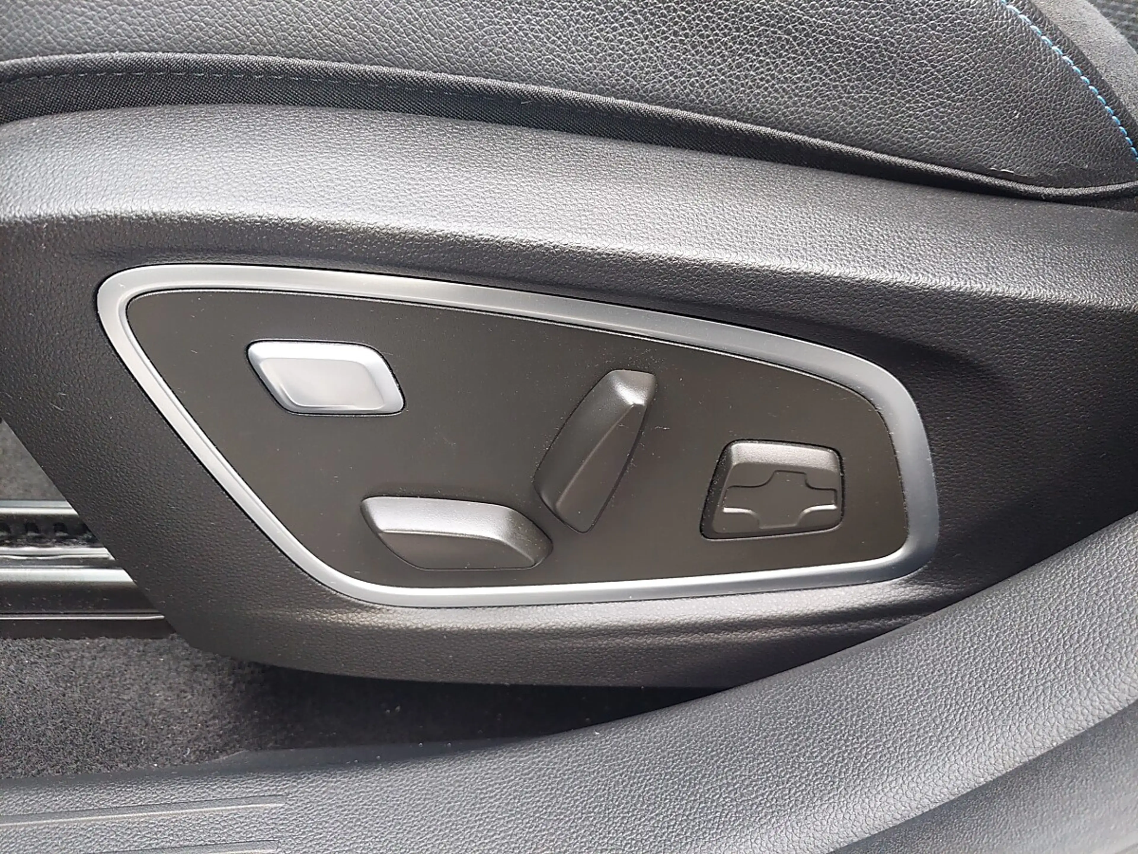 Renault Espace VI 1.2 E-TECH Hybrid 200 Esprit Alpine E-Te — photo 14