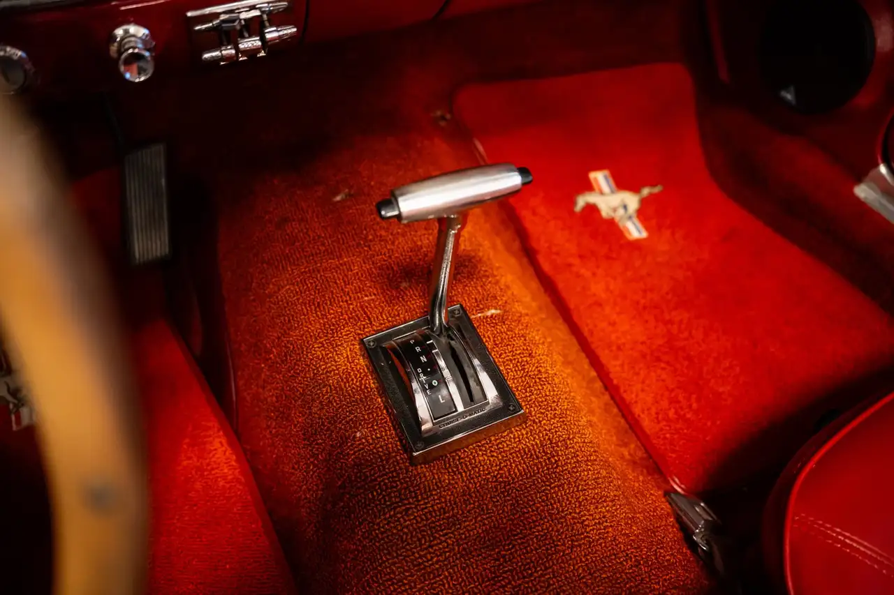 Ford Mustang V8 289 cabriolet, foto 5