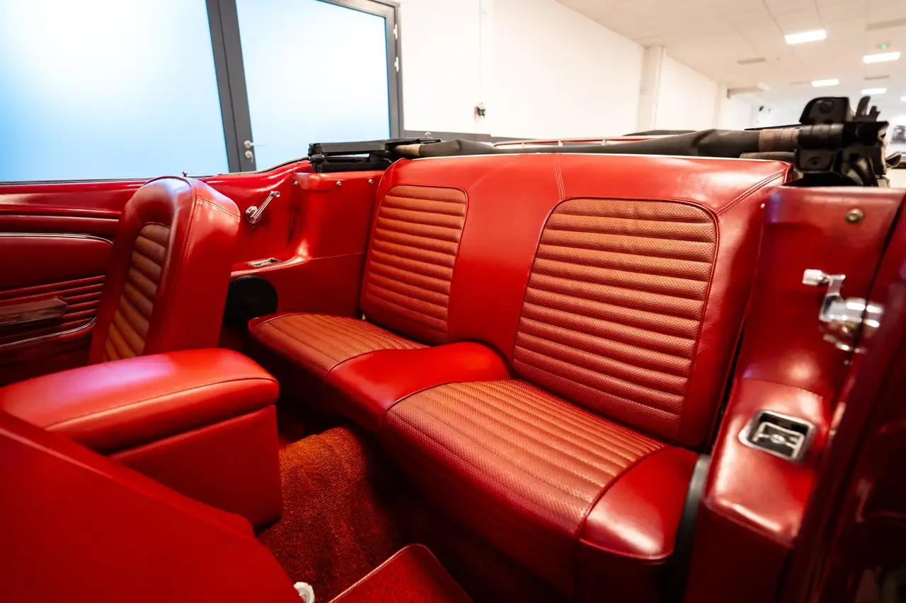 Ford Mustang V8 289 cabriolet, foto 7