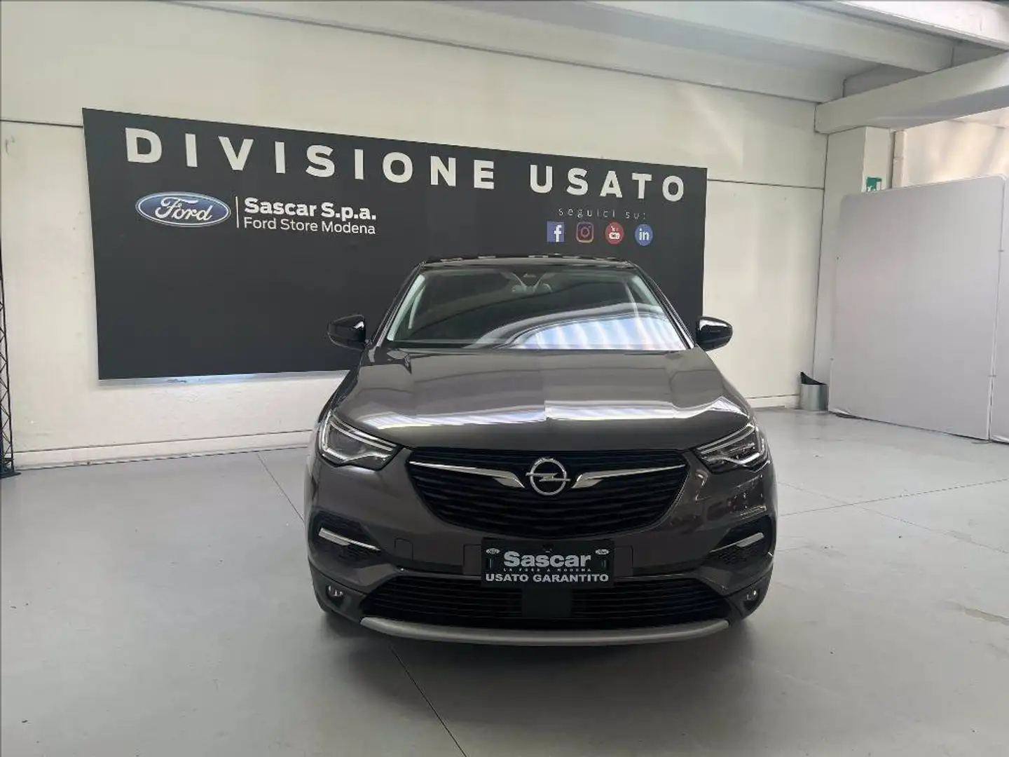 Opel Grandland X 1.5 ecotec Ultimate s&s 130cv Gris - 2