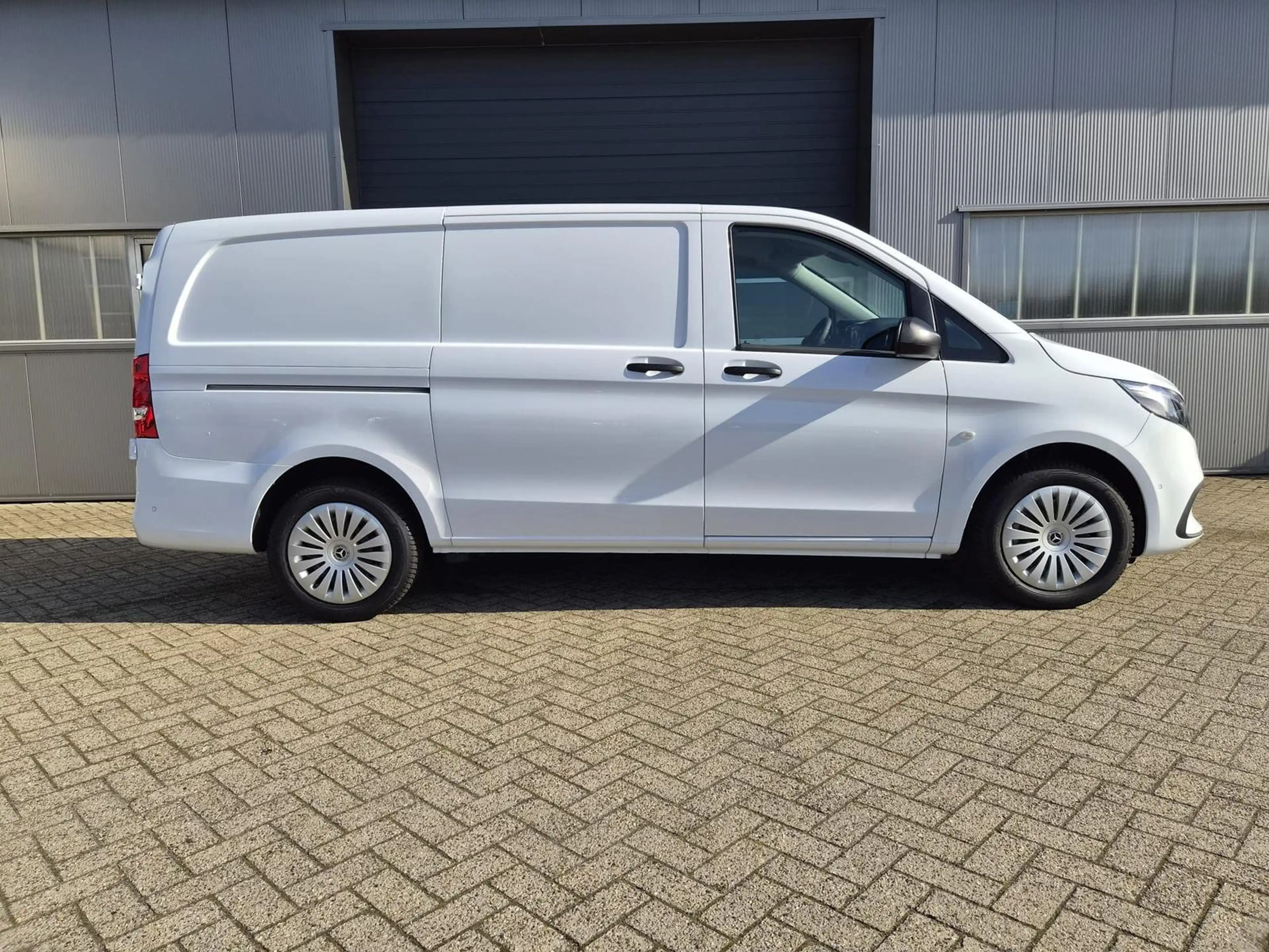 Mercedes-Benz Vito 114 PRO L2 2.0 CDI 136PS Automatik 2,8t 2-Sitzer C — photo 6
