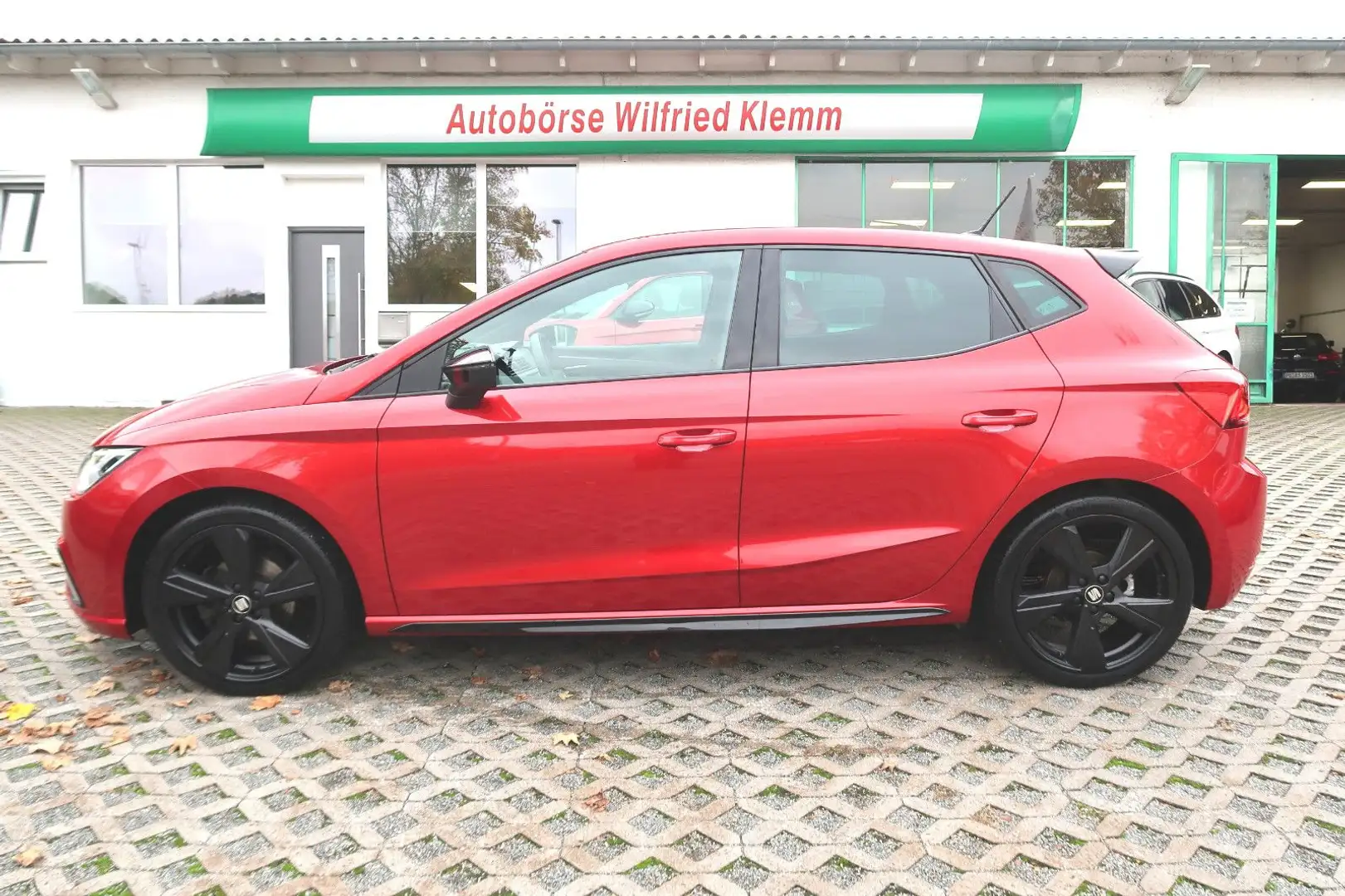 SEAT Ibiza TSI"FRBlackEdition"18"LederLED"ACC"DAB"Navi Rouge - 1