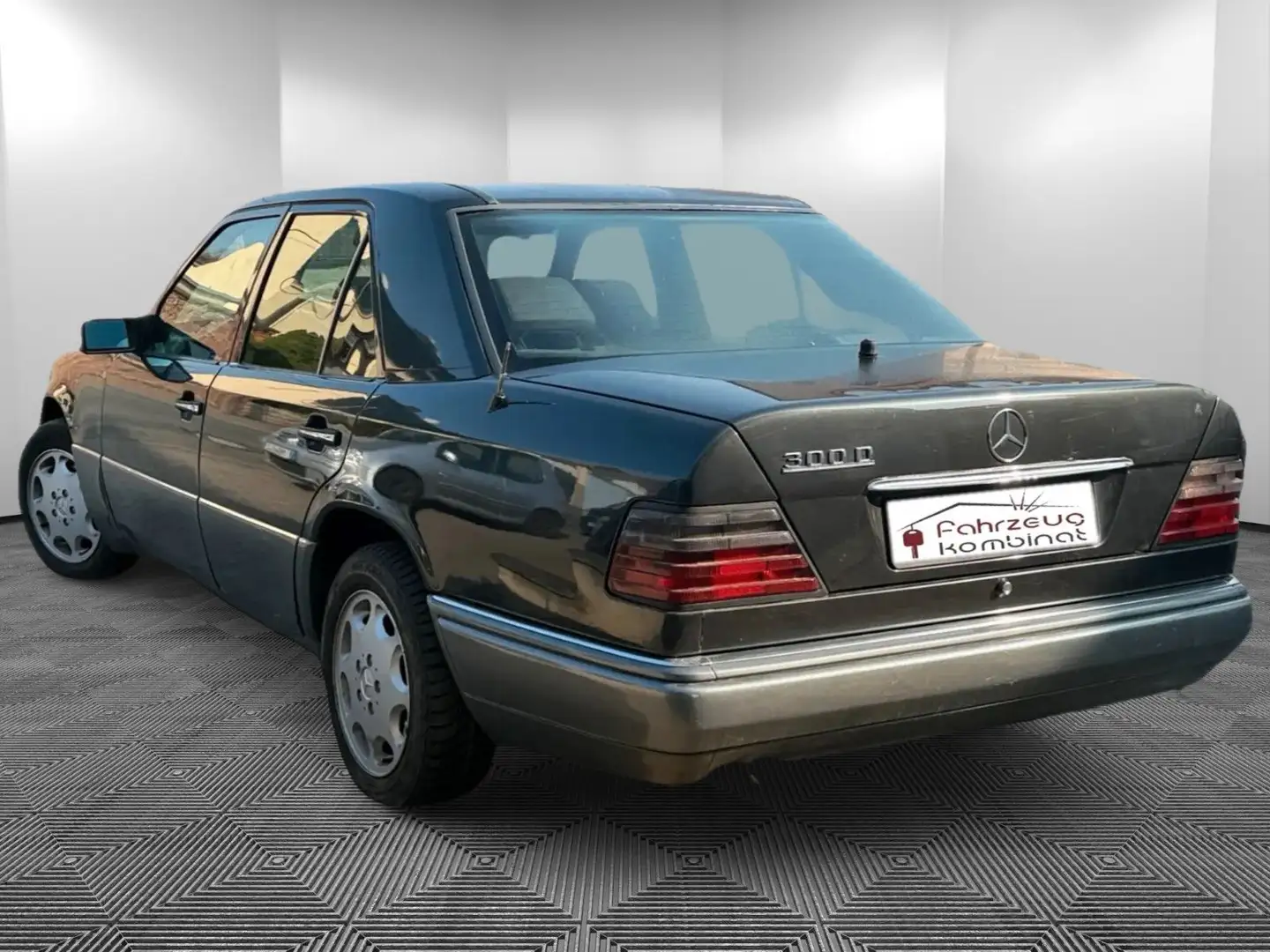 Mercedes-Benz E 300 Diesel*TÜV NEU - Klima-Automatik - Mopf. 2 Negru - 2