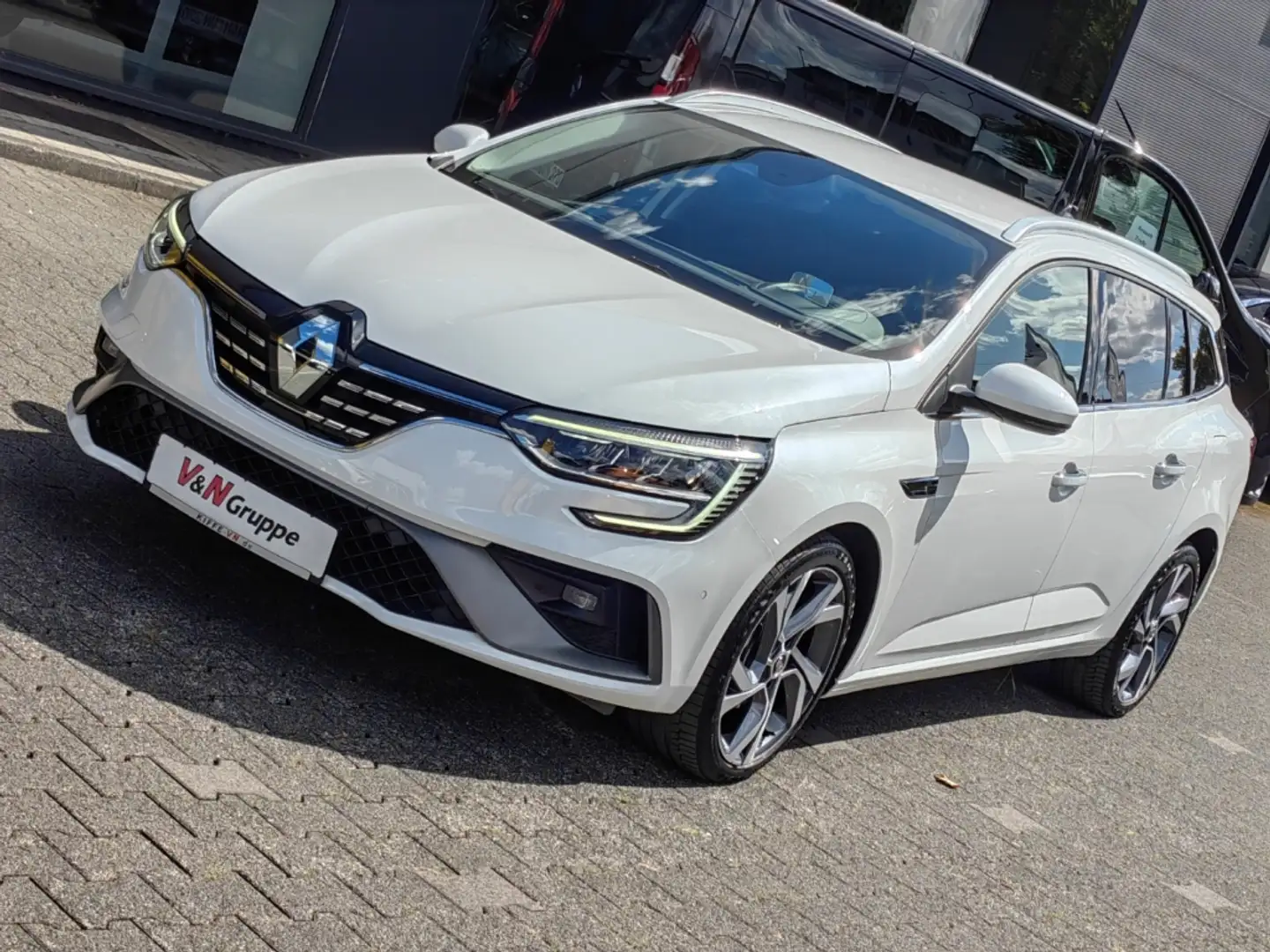 Renault Megane Grandtour R.S. Line E-TECH Plug-in Hybrid Weiß - 2