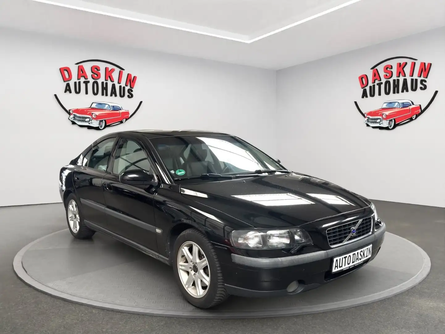 Volvo S60 LEDER/TEMPOMAT/SITZHZG/KLIMA/TÜV NEU Schwarz - 1