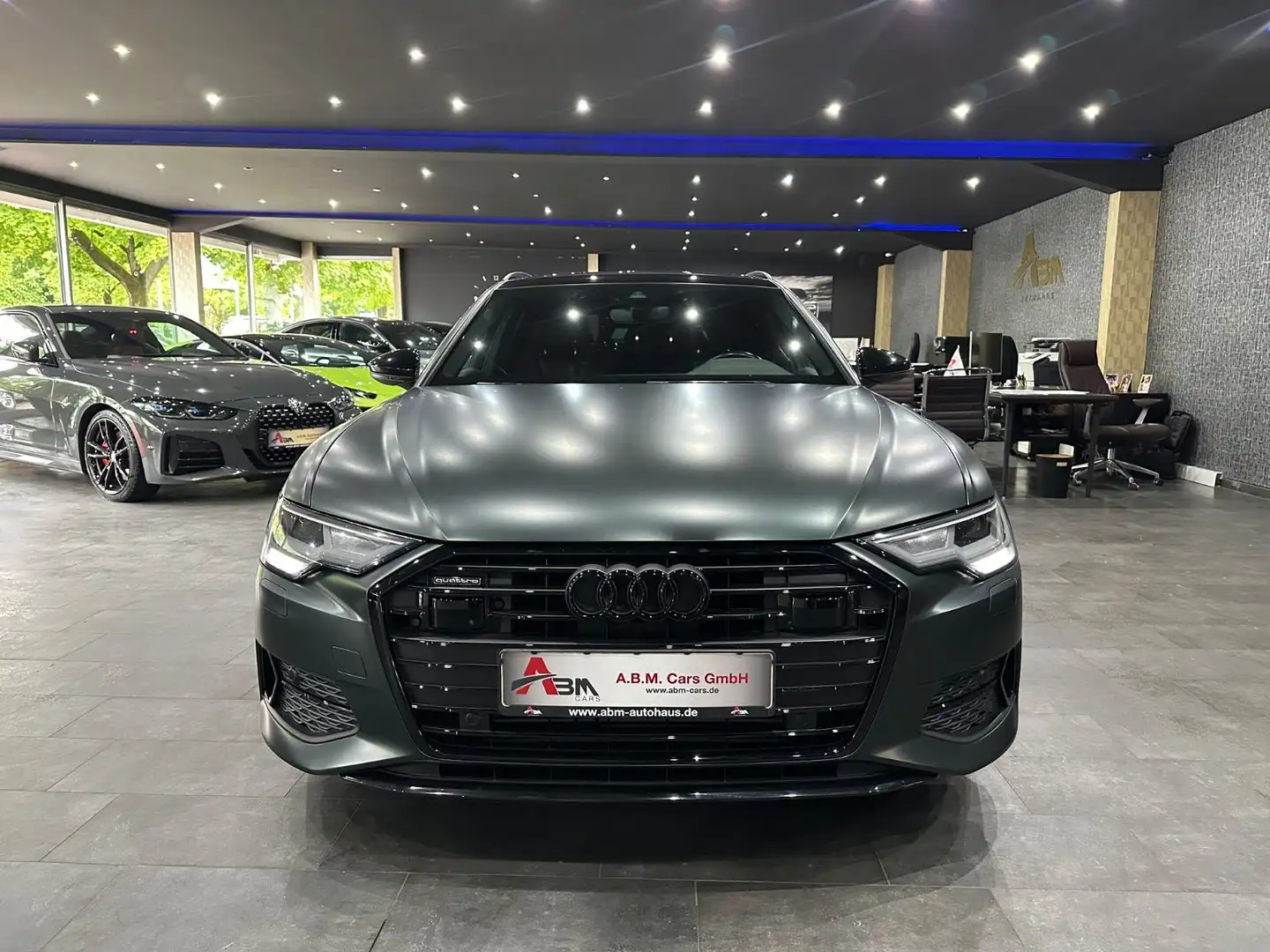Audi A6 Avant 45 TFSI quattro Sport /PANORAMA / LEDER Zwart - 2