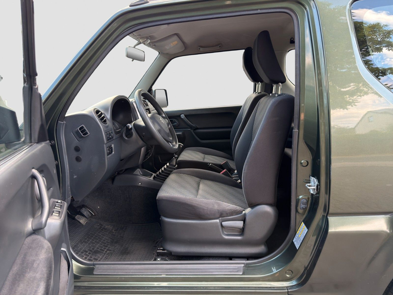Suzuki Jimny Ranger Style Lim.*1.Hand*SHZ*AHK* — photo 9