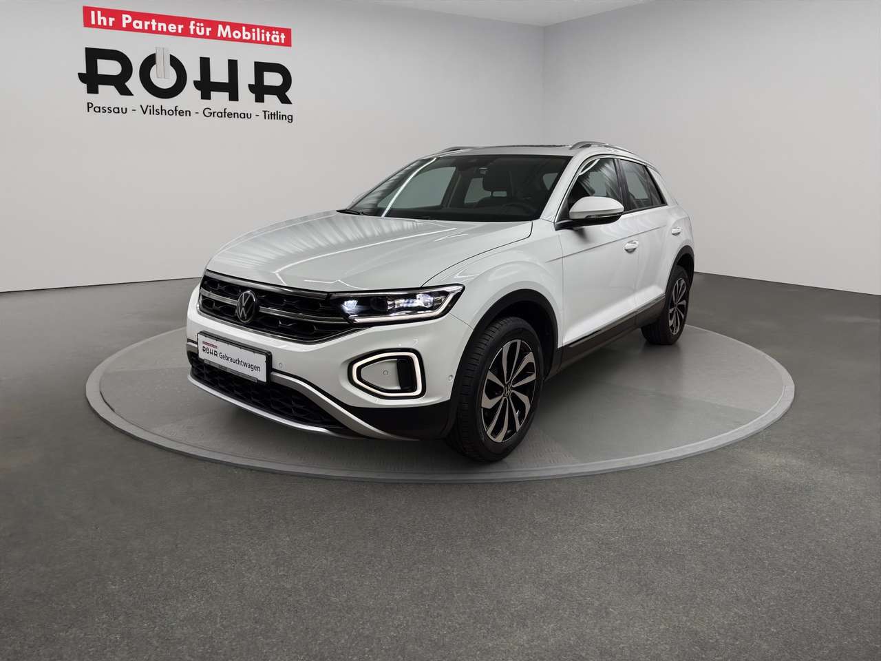 Volkswagen T-Roc 2023 — Style 1.5 TSI ACC AHK Kam. LED Pano