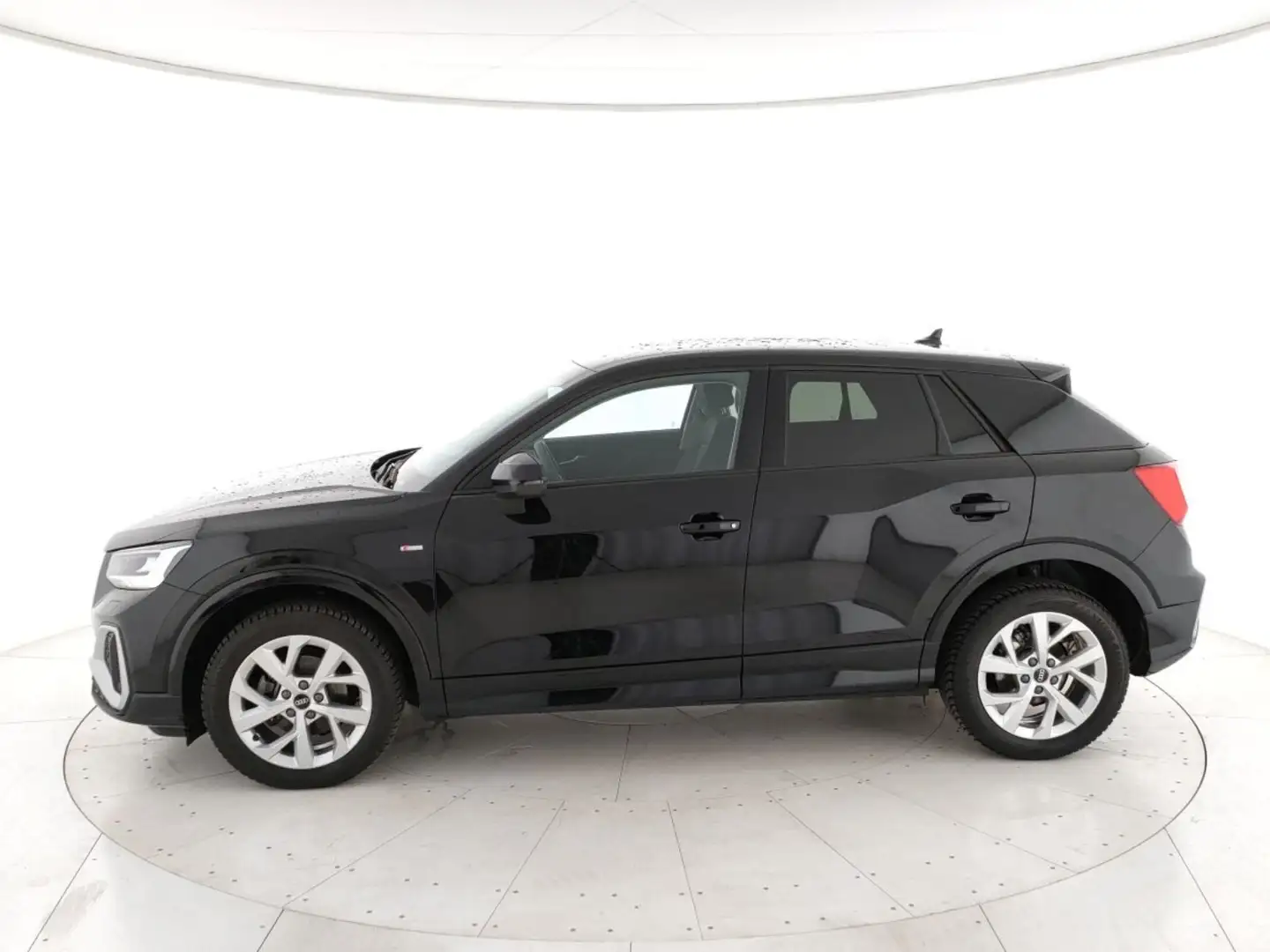 Audi Q2 35 1.5 tfsi S line edition s-tronic Nero - 2
