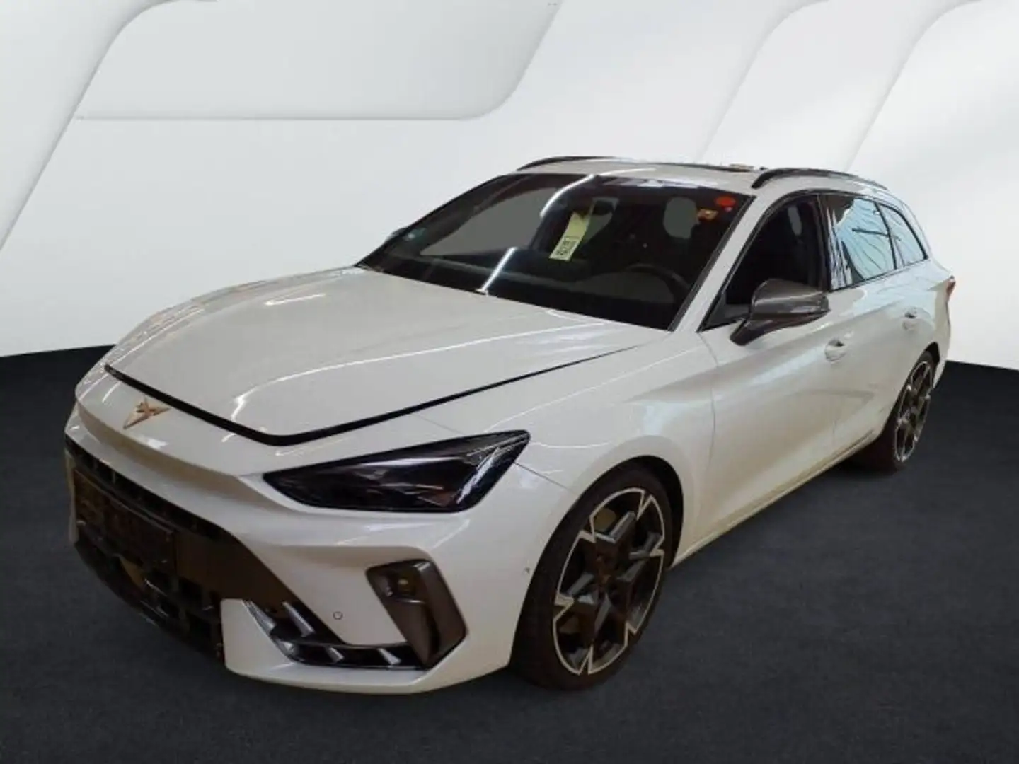 CUPRA Leon Sportstourer 2.0 TSI VZ LM19 PANO MATRIX AH Weiß - 2