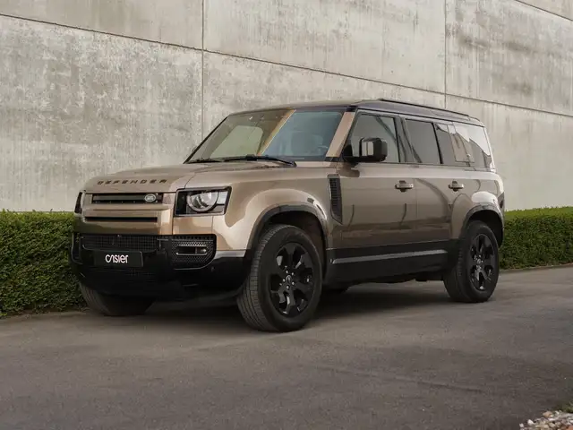 Land Rover Defender 110 3.0 D250 First Ed. l Pano l Air Susp l Towbar