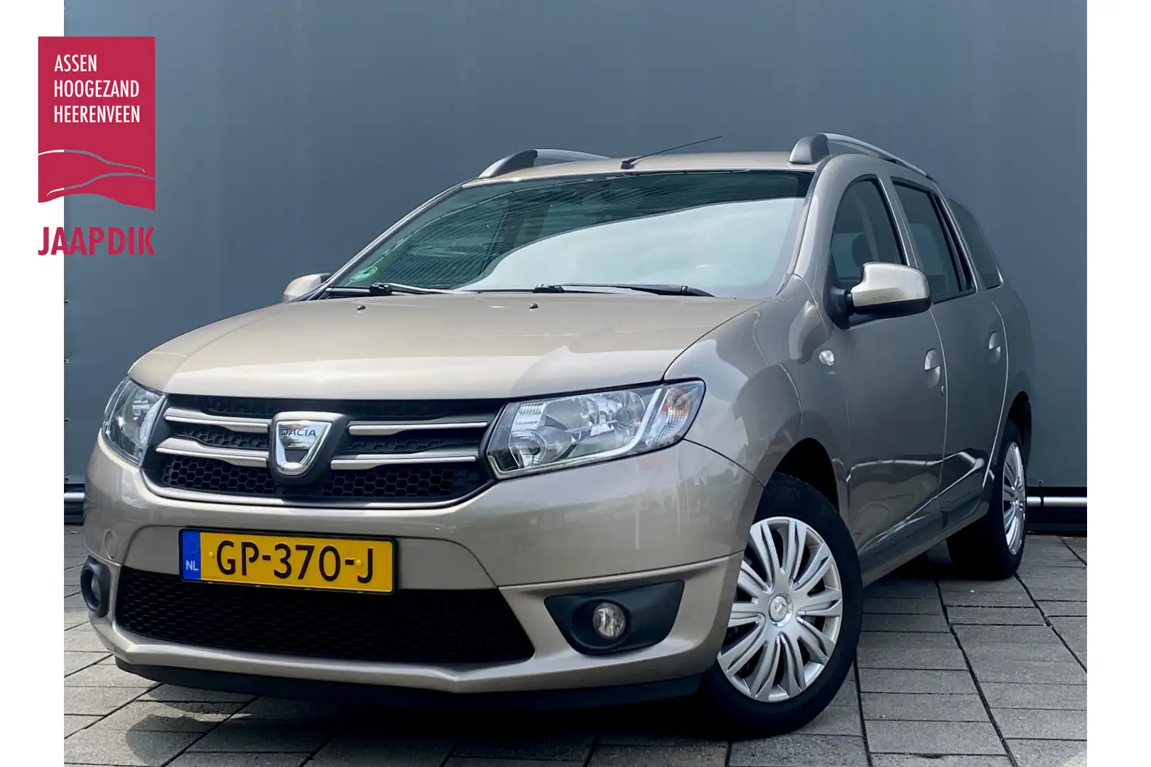 Dacia Logan MCV BWJ 2014 | 1.5 dCi 90PK Lauréate | TREKHAAK | Grijs - 1