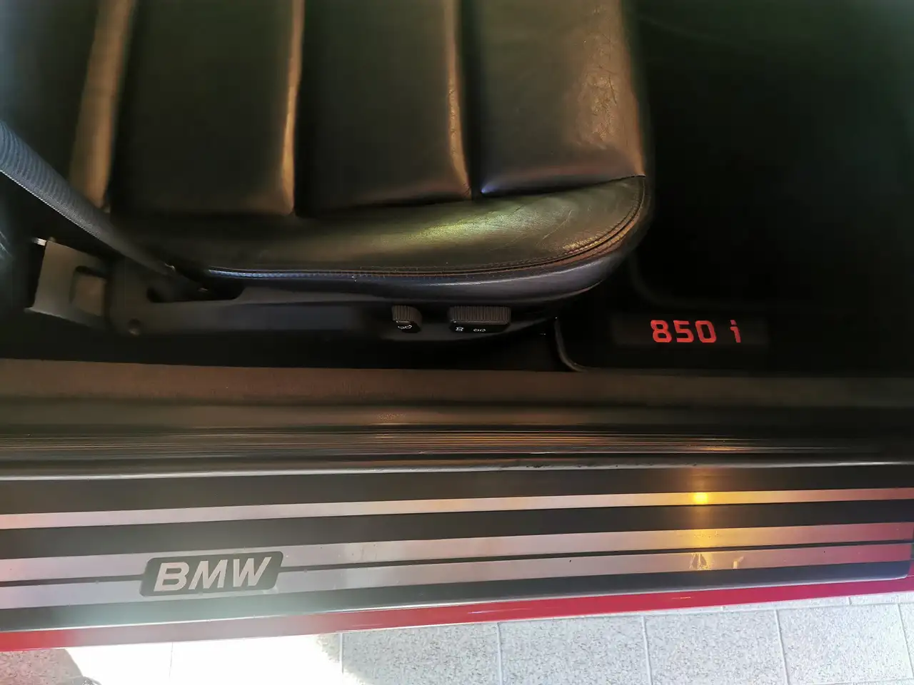 BMW 850 i MANUALE (solo 350 esemplari rosso), foto 9