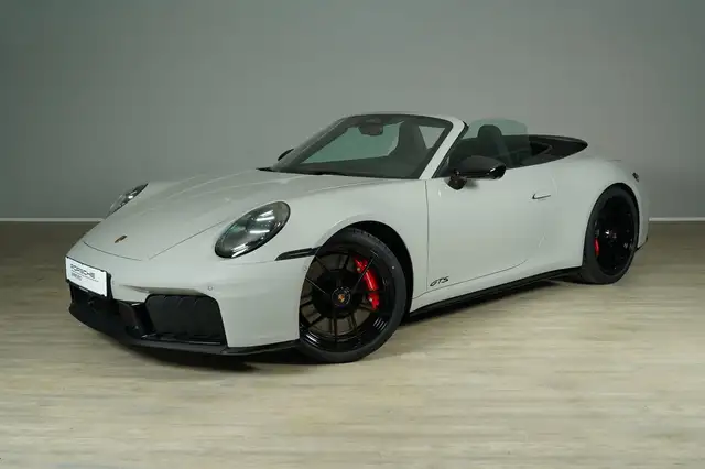 Porsche 911 Carrera GTS Cabriolet Ansicht 2