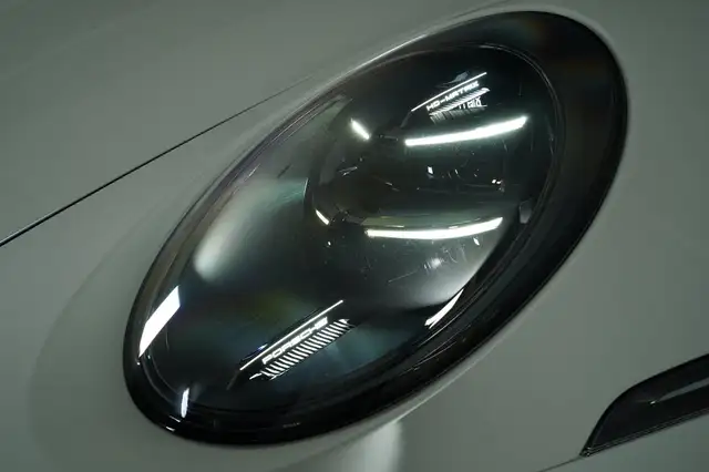 Porsche 911 Carrera GTS Cabriolet Ansicht 10