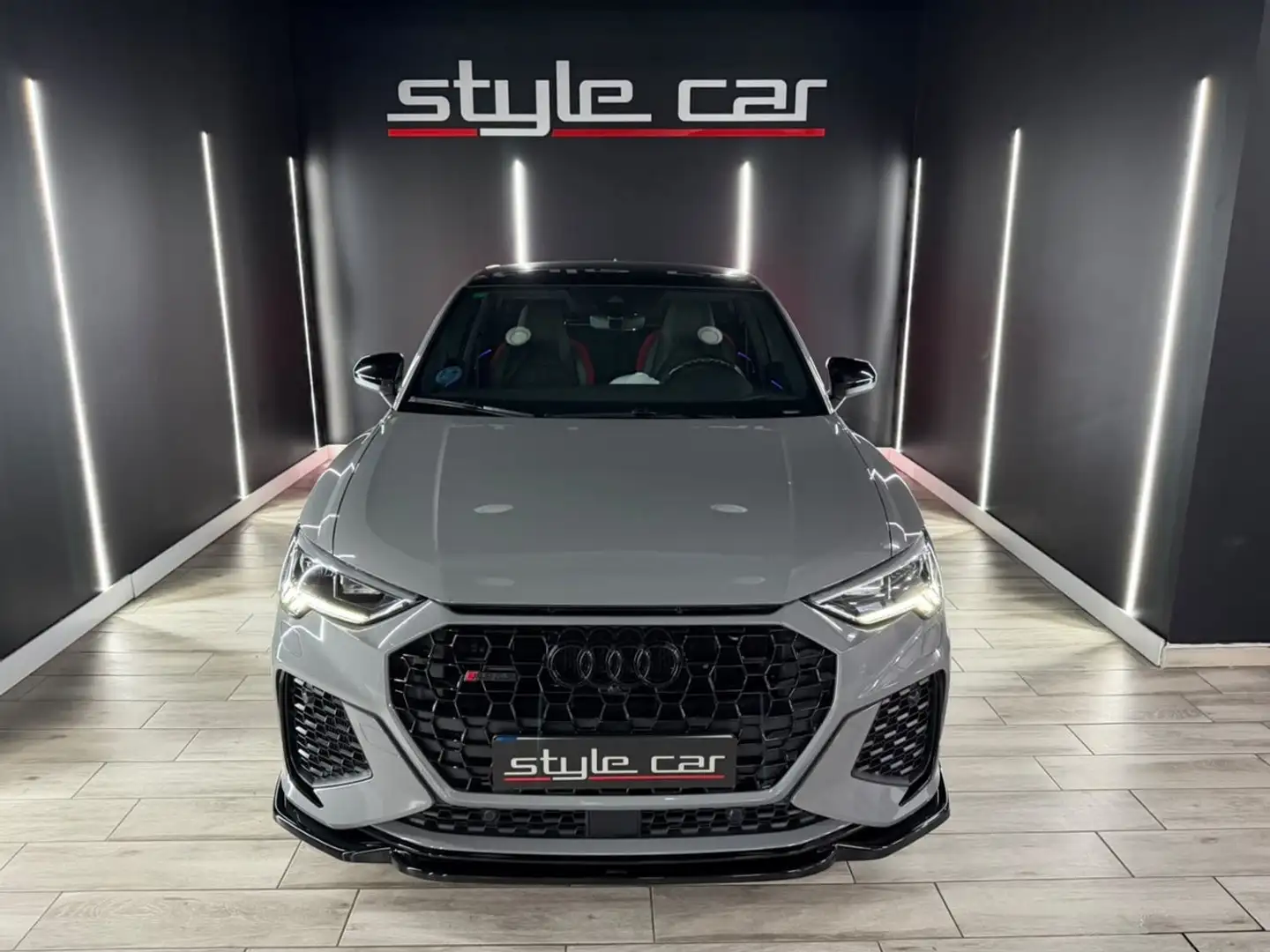 Audi RS Q3 2.5 TFSI quattro S tronic Gris - 2
