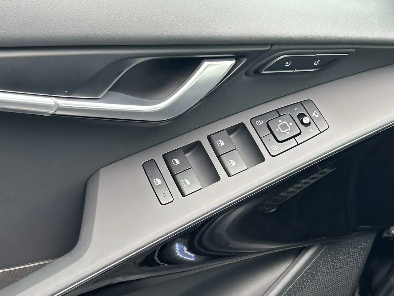 Kia Niro снимка Kia Niro