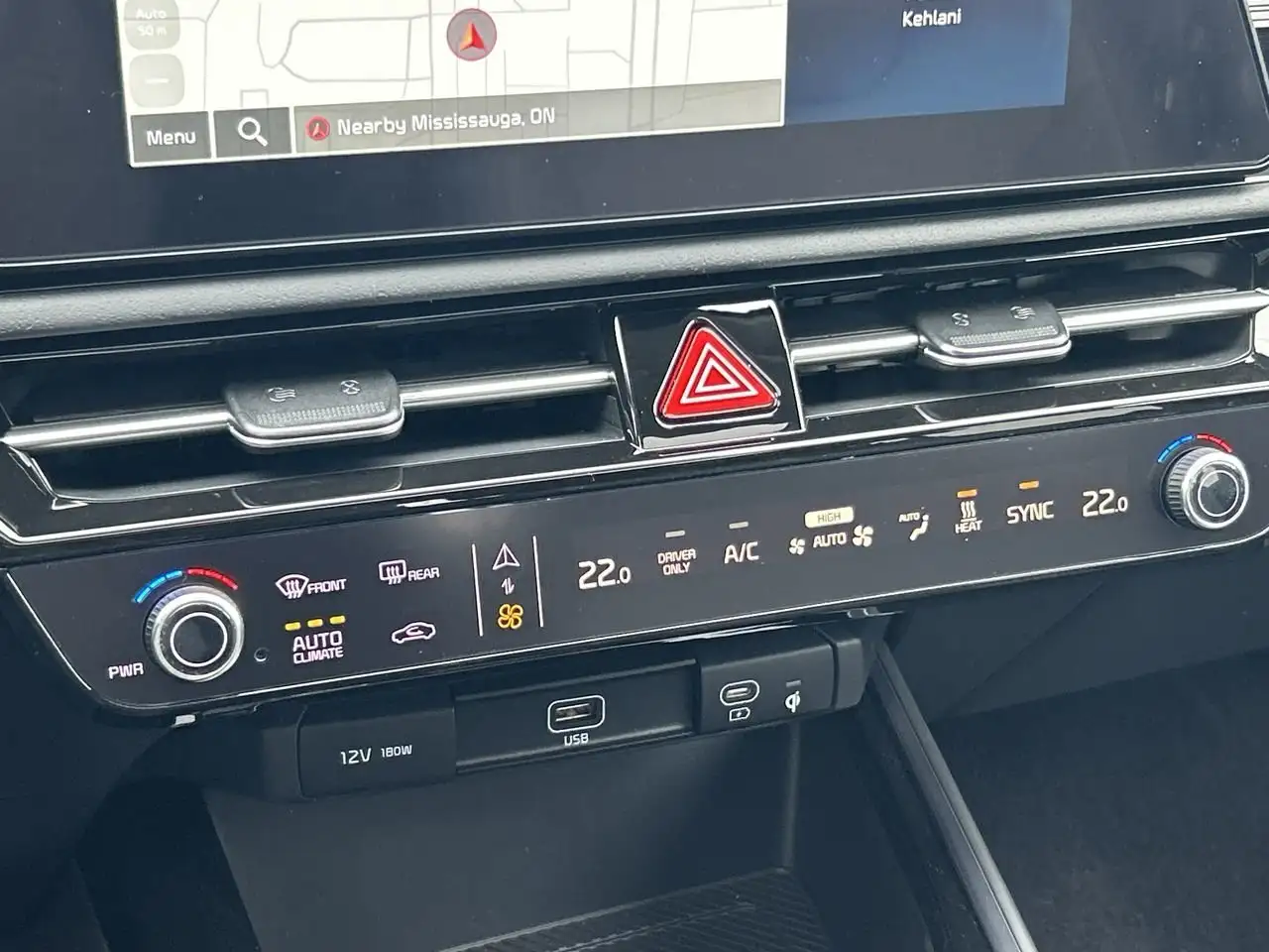 Kia Niro снимка Kia Niro