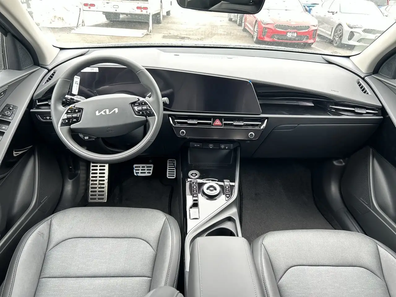 Kia Niro снимка Kia Niro