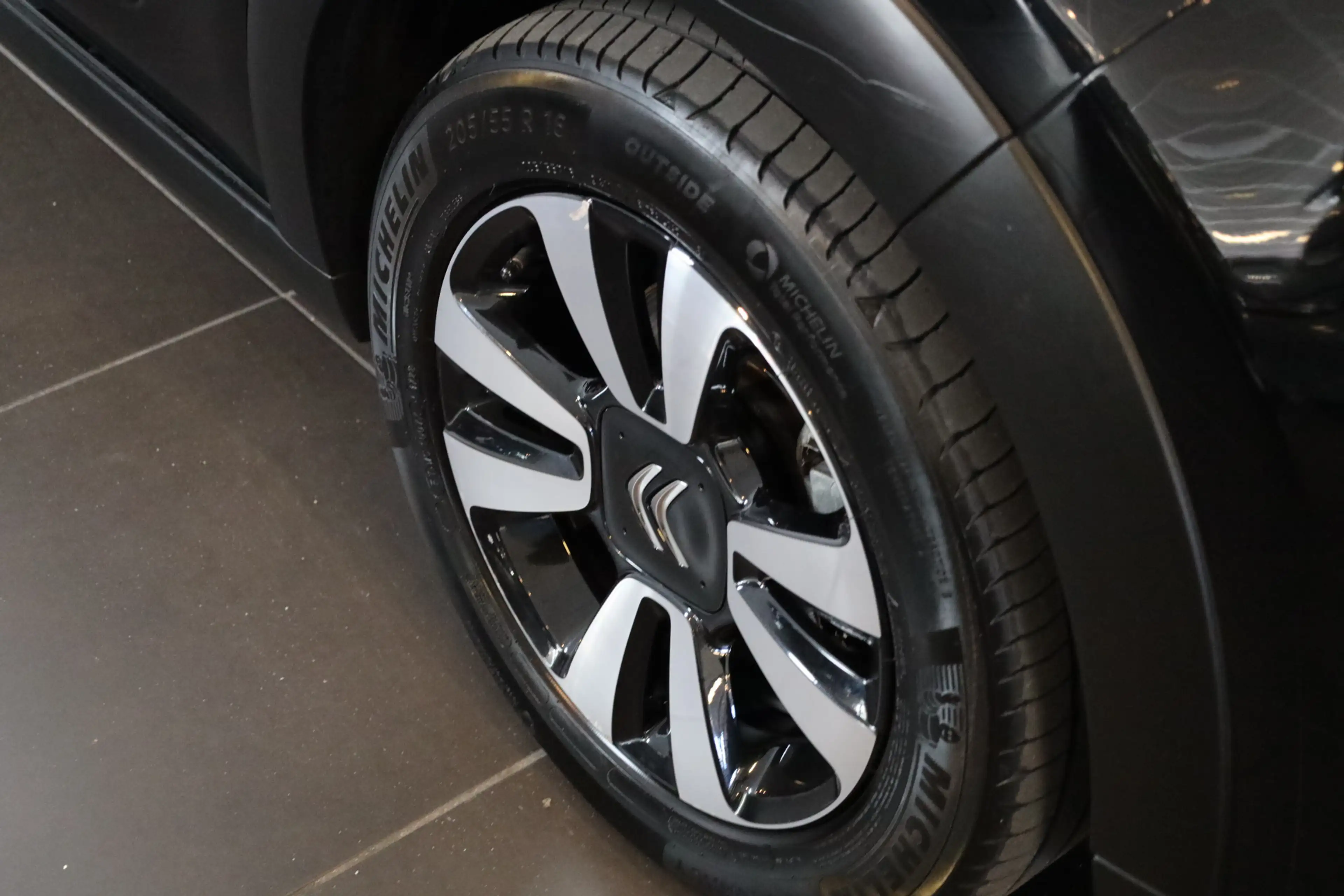 Citroen C3 PT 110 Feel Edition Automaat-6 Keyless | Camera | — photo 6
