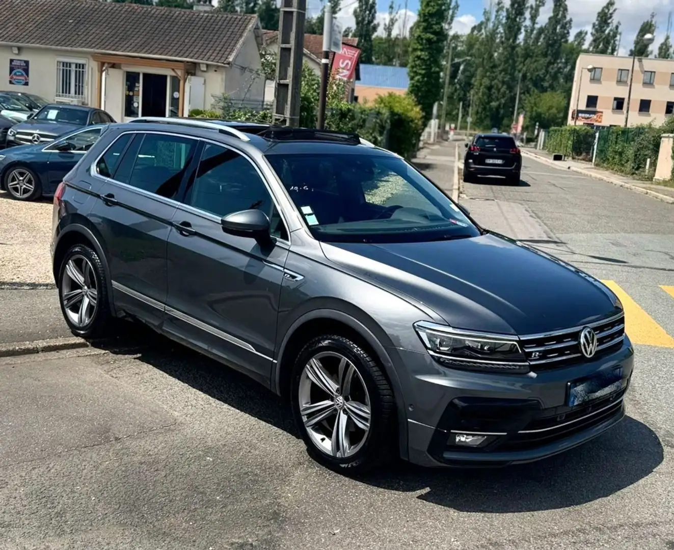 Volkswagen Tiguan 2.0 TDI 150 DSG7 CARAT R LINE TOIT OUVRANT 20850HT Gris - 1