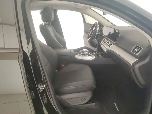Mercedes-Benz 450 view 10