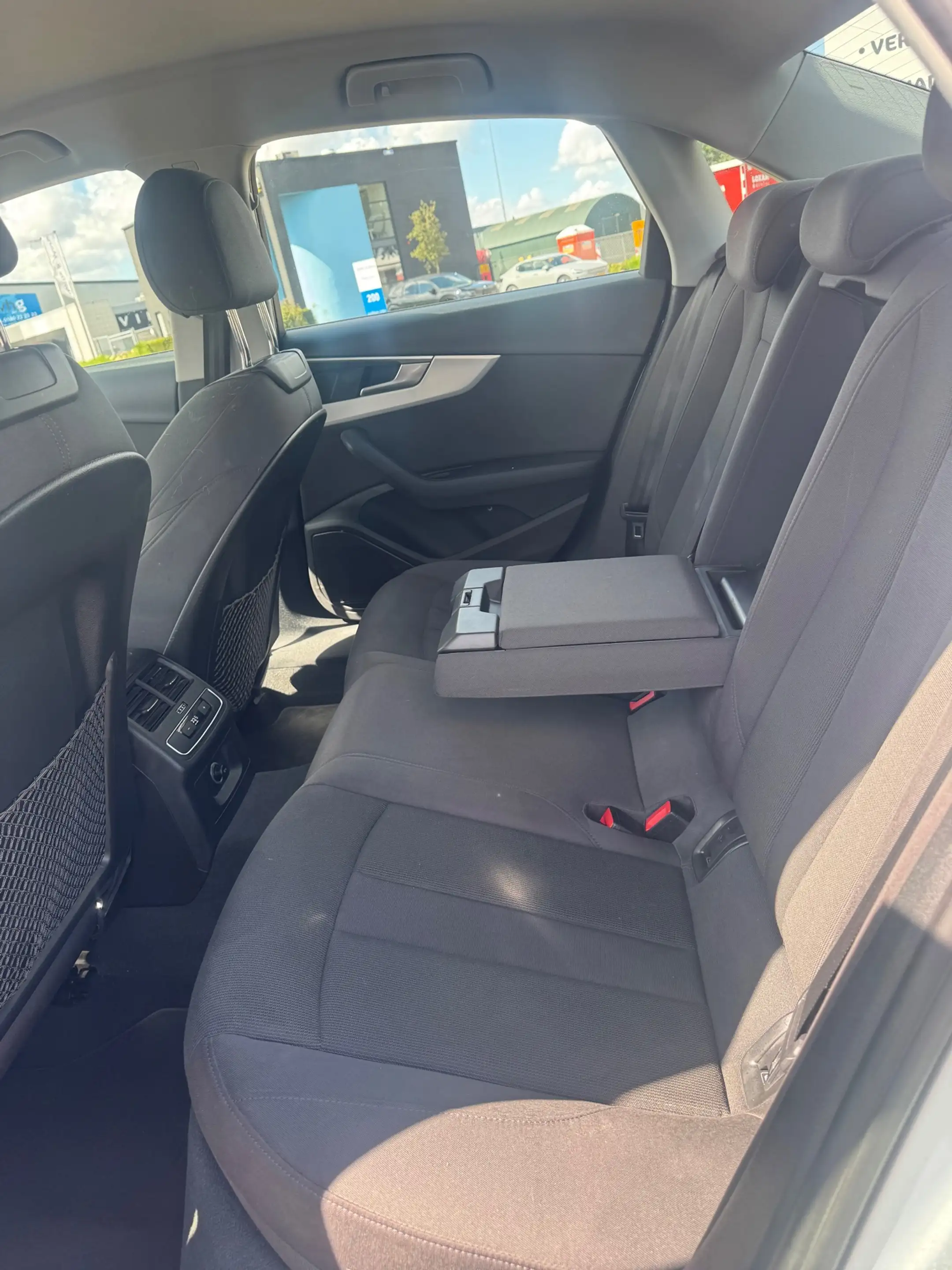 Audi A4 Limousine | 2017 | 1.4 TFSI Lease Edition | Goed O — photo 9