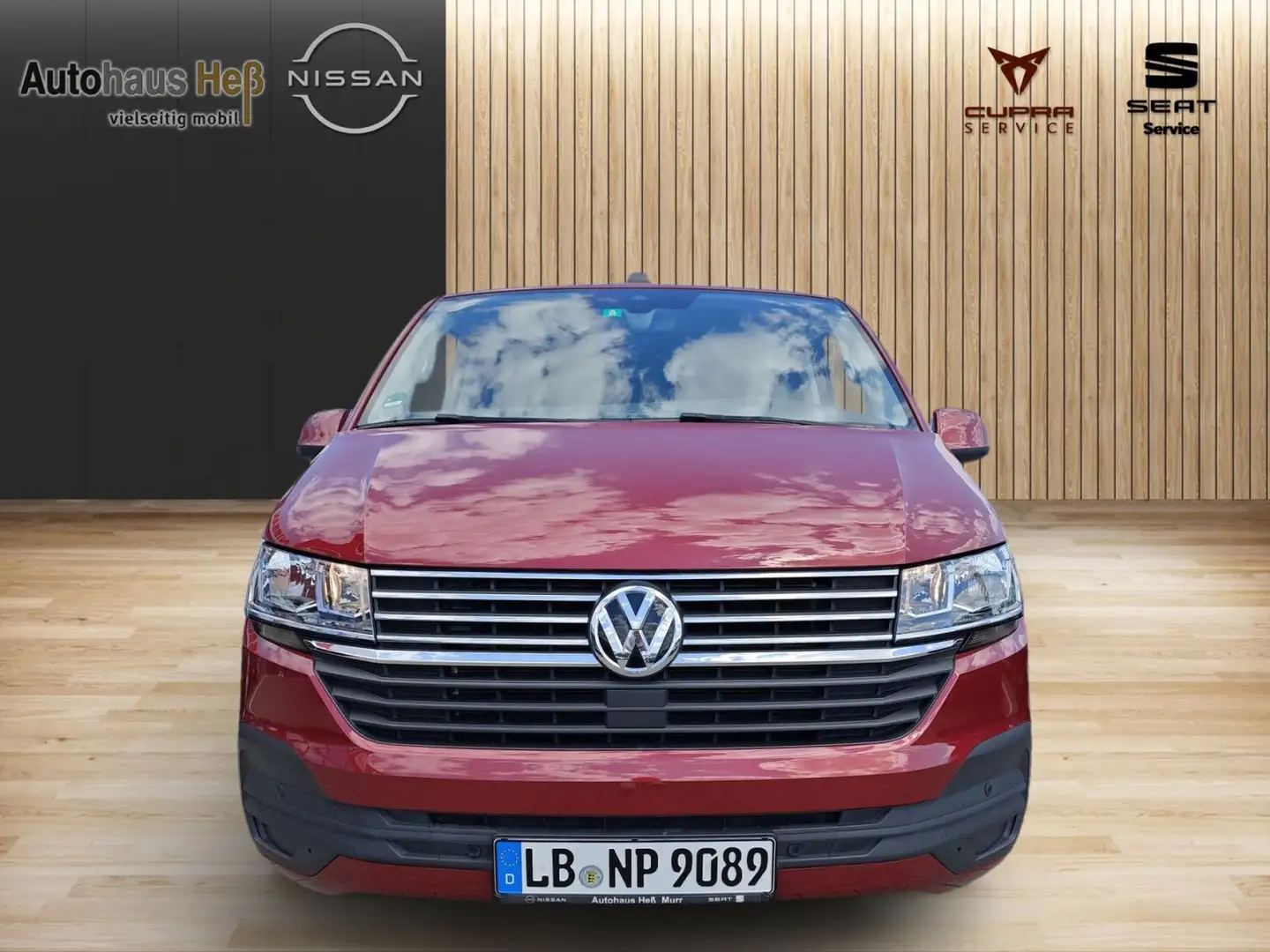 Volkswagen T6.1 Multivan 2.0 TDI DSG *AHK*R-Kam*Navi*Standh Czerwony - 2