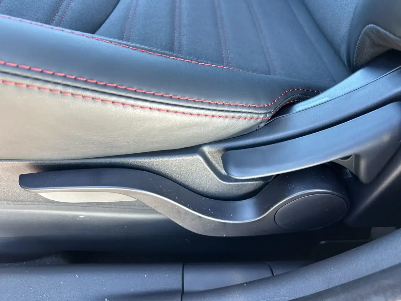 Mitsubishi RVR снимка Mitsubishi RVR