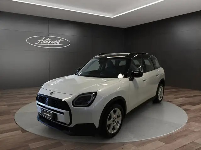 MINI Cooper D Countryman D 48V Classic