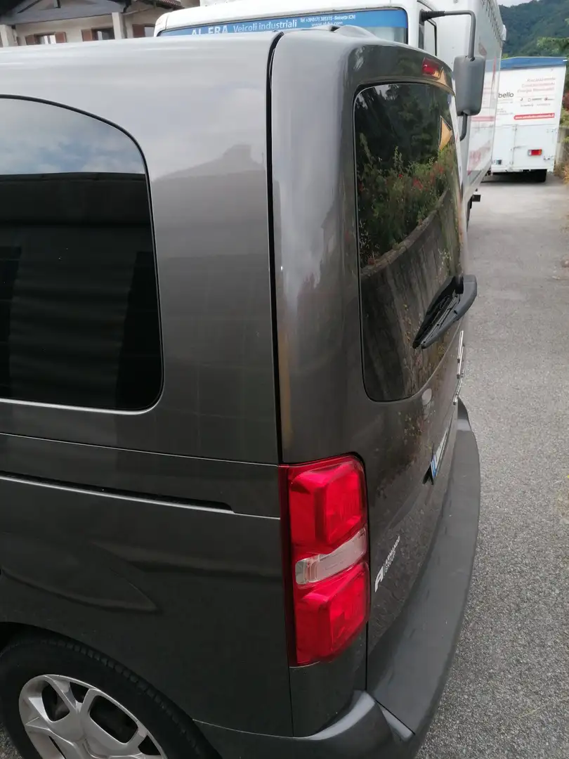 Citroen Spacetourer business - 2