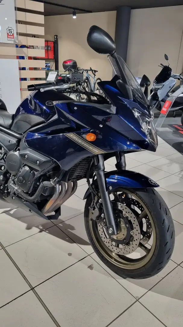 Yamaha XJ 6 Blau - 2