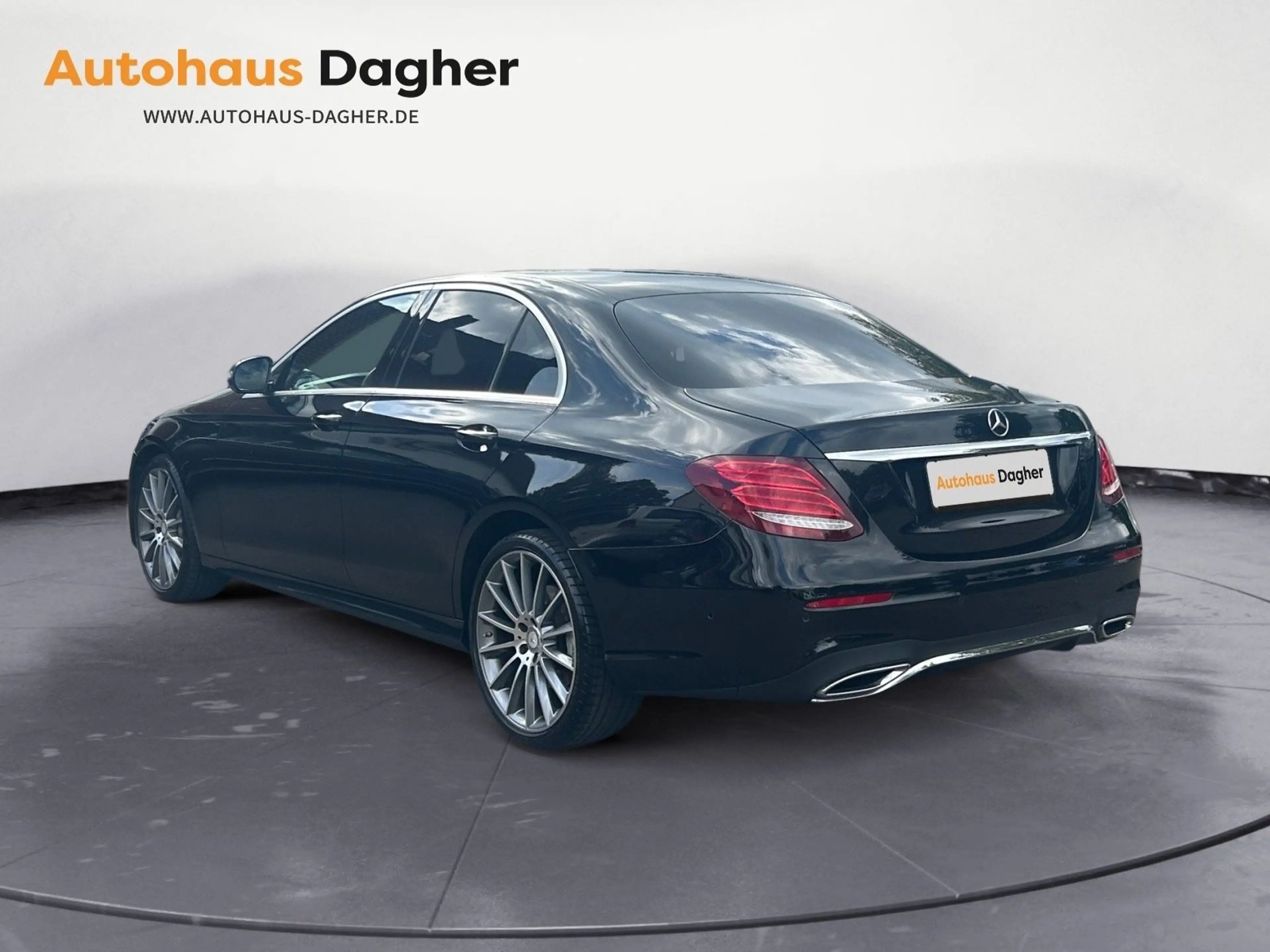 Mercedes-Benz E 350 AMG Line Memory-Paket Standheizung — photo 3