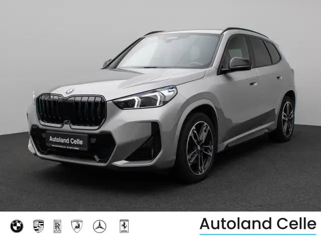 BMW X1 main image