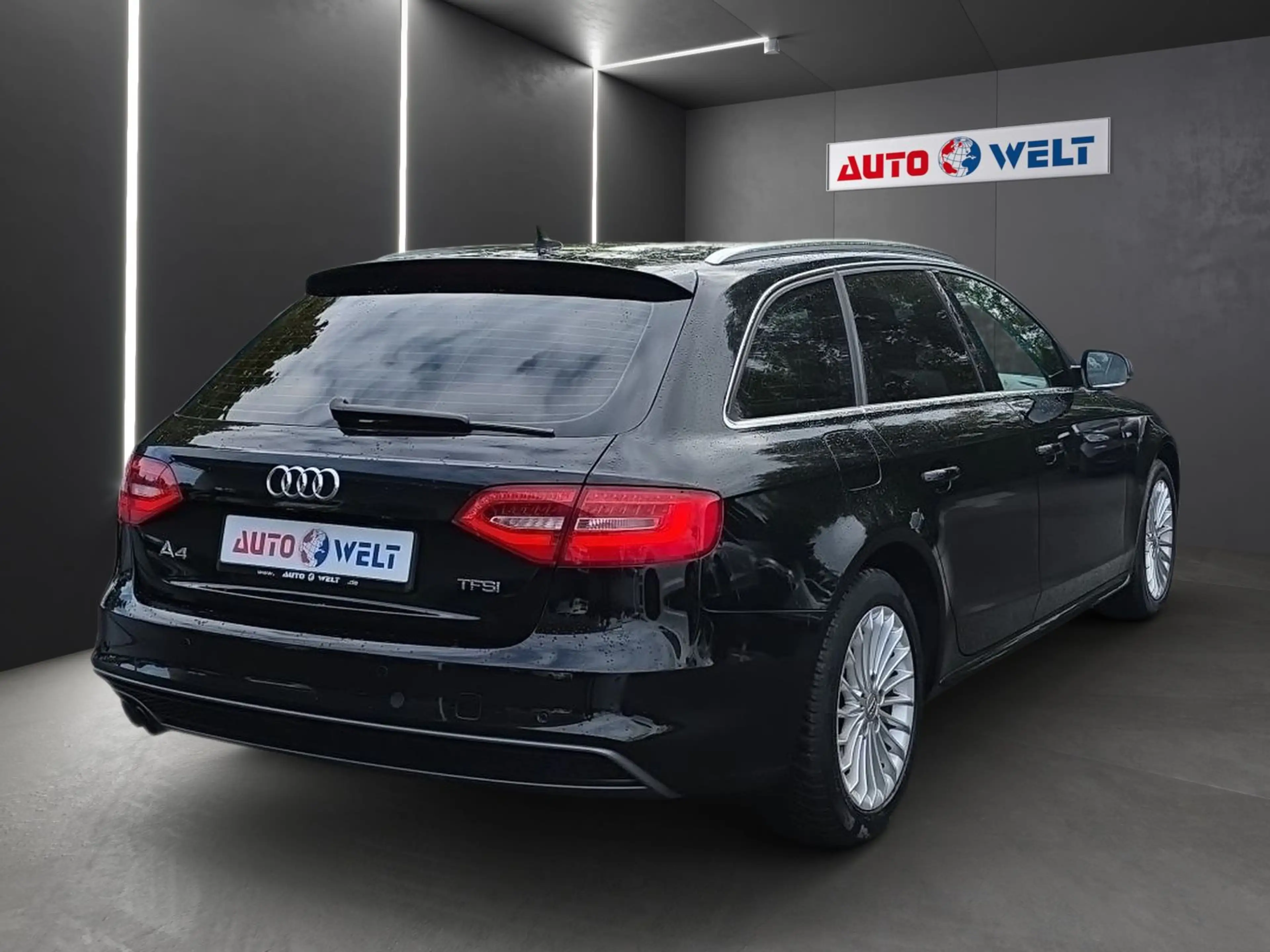 Audi A4 Avant 1.8 TFSI Attraction Xenon Navi PDC — photo 4