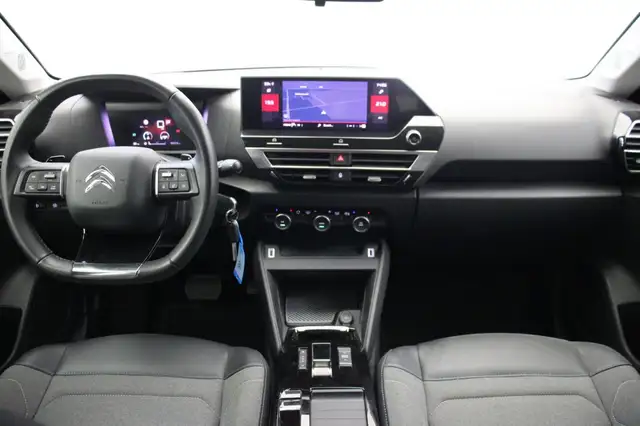 Citroen C4 view 2